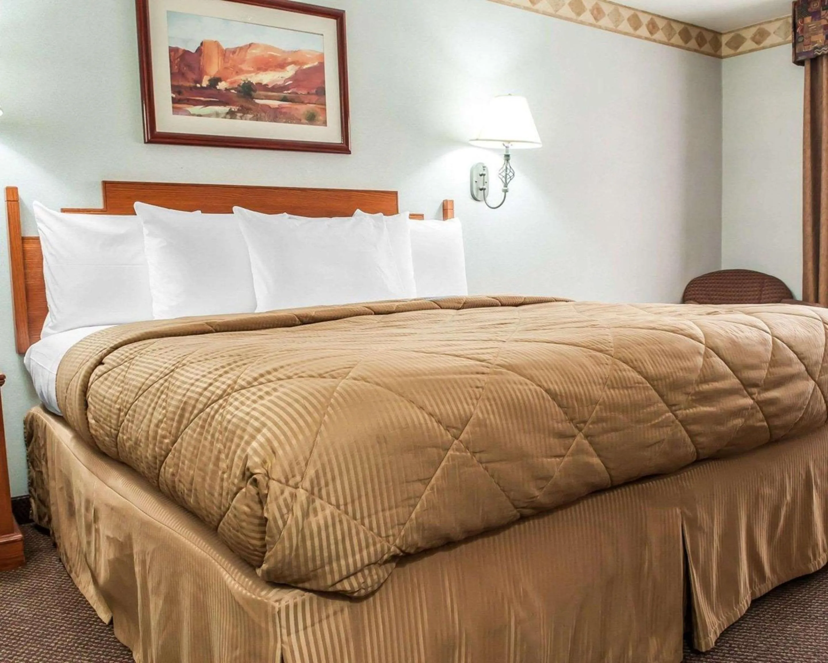 Photo of the whole room, Bed in Econo Lodge Las Cruces University Area