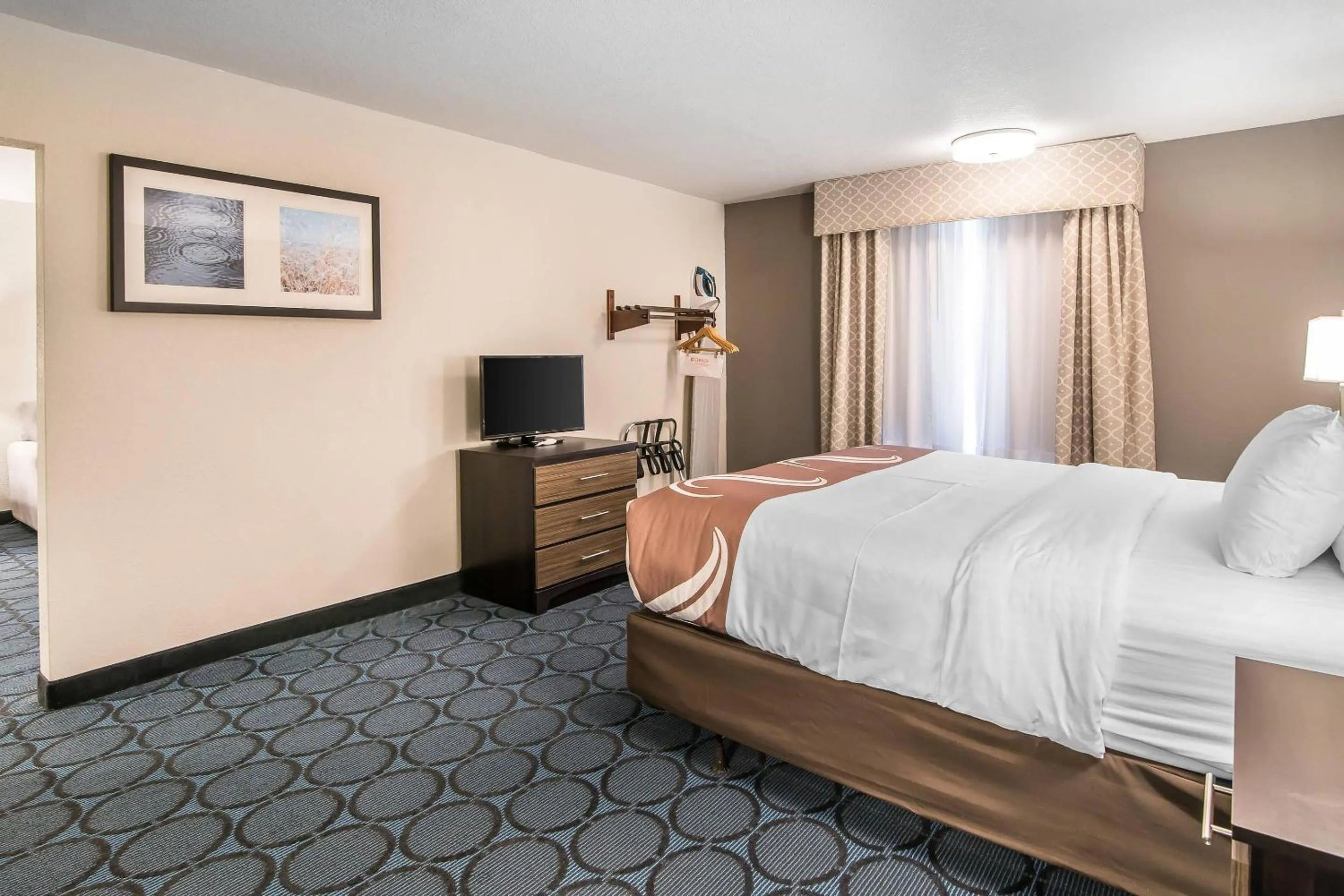 Bedroom, Bed in Elevate Hotel at Sierra Blanca Ruidoso, an Ascend Collection Hotel