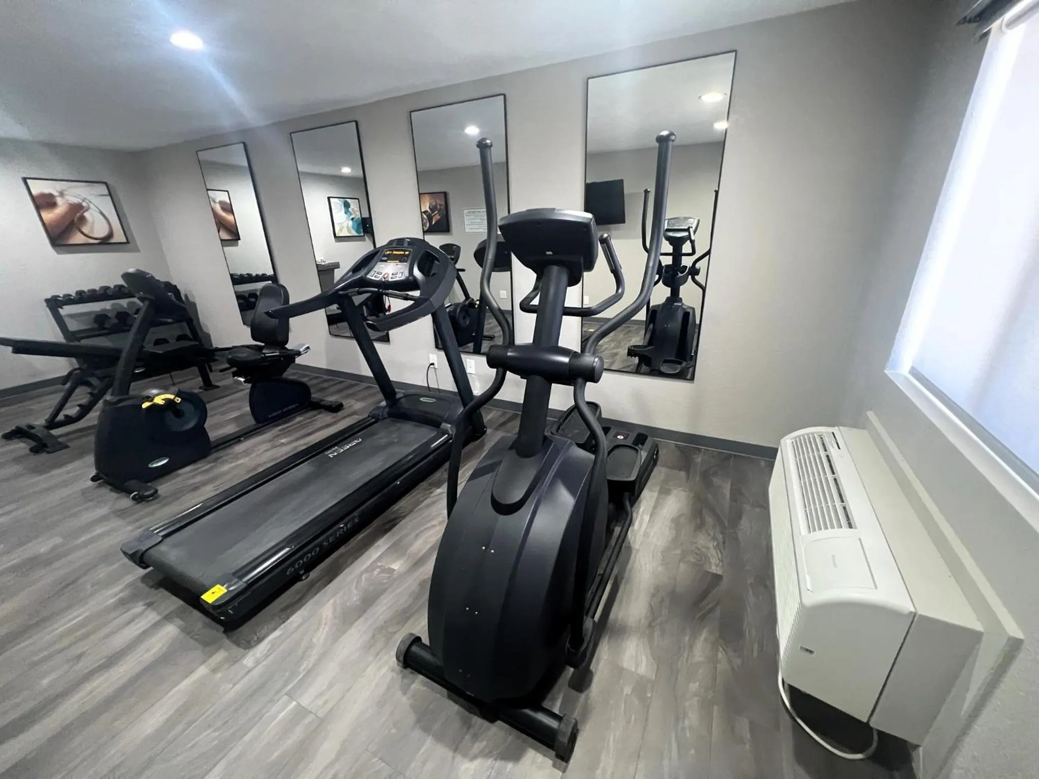 Fitness centre/facilities in Quality Inn & Suites Near White Sands National Park