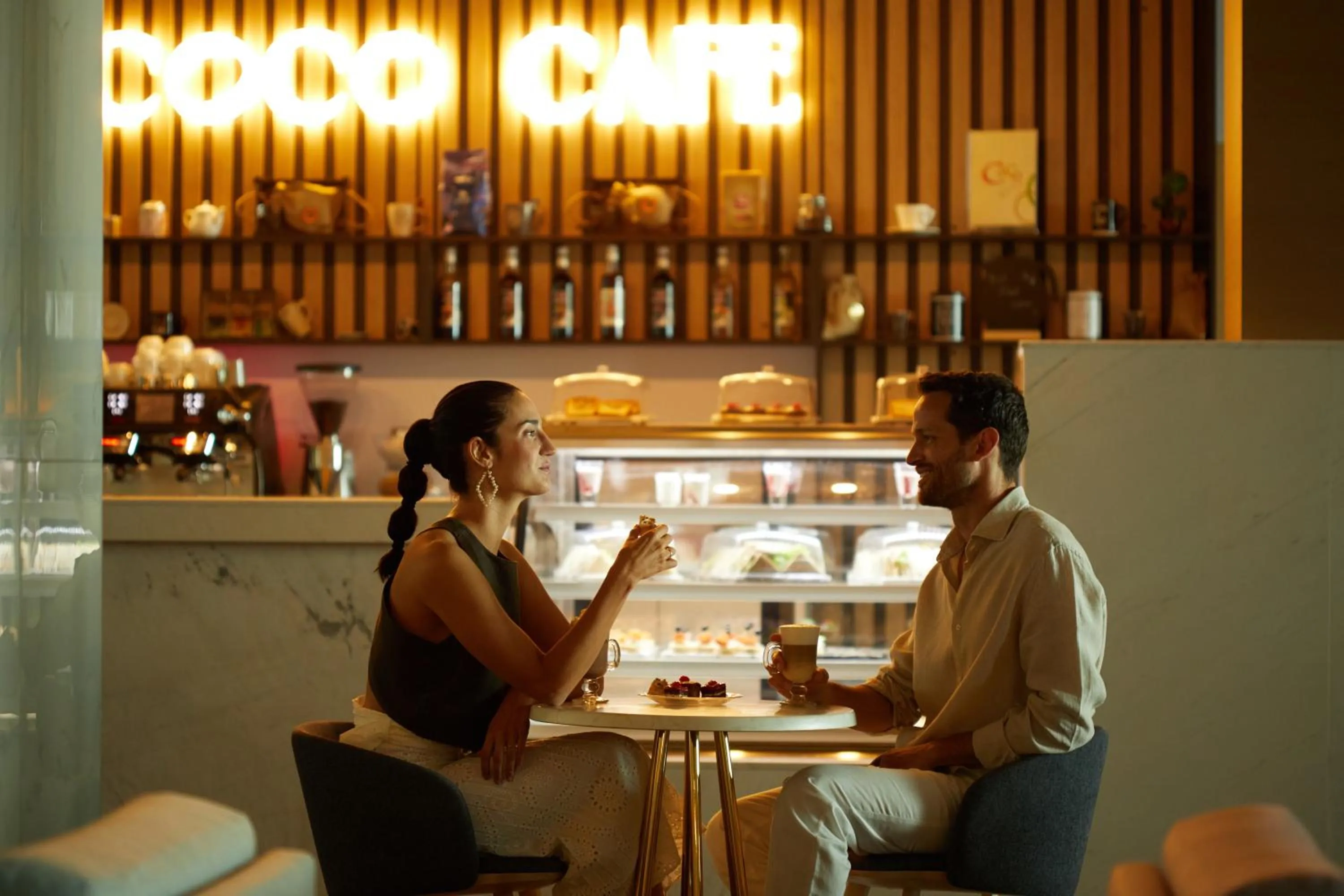 Lounge or bar in Secrets Sunny Beach Resort and Spa - Premium All Inclusive - Adults Only