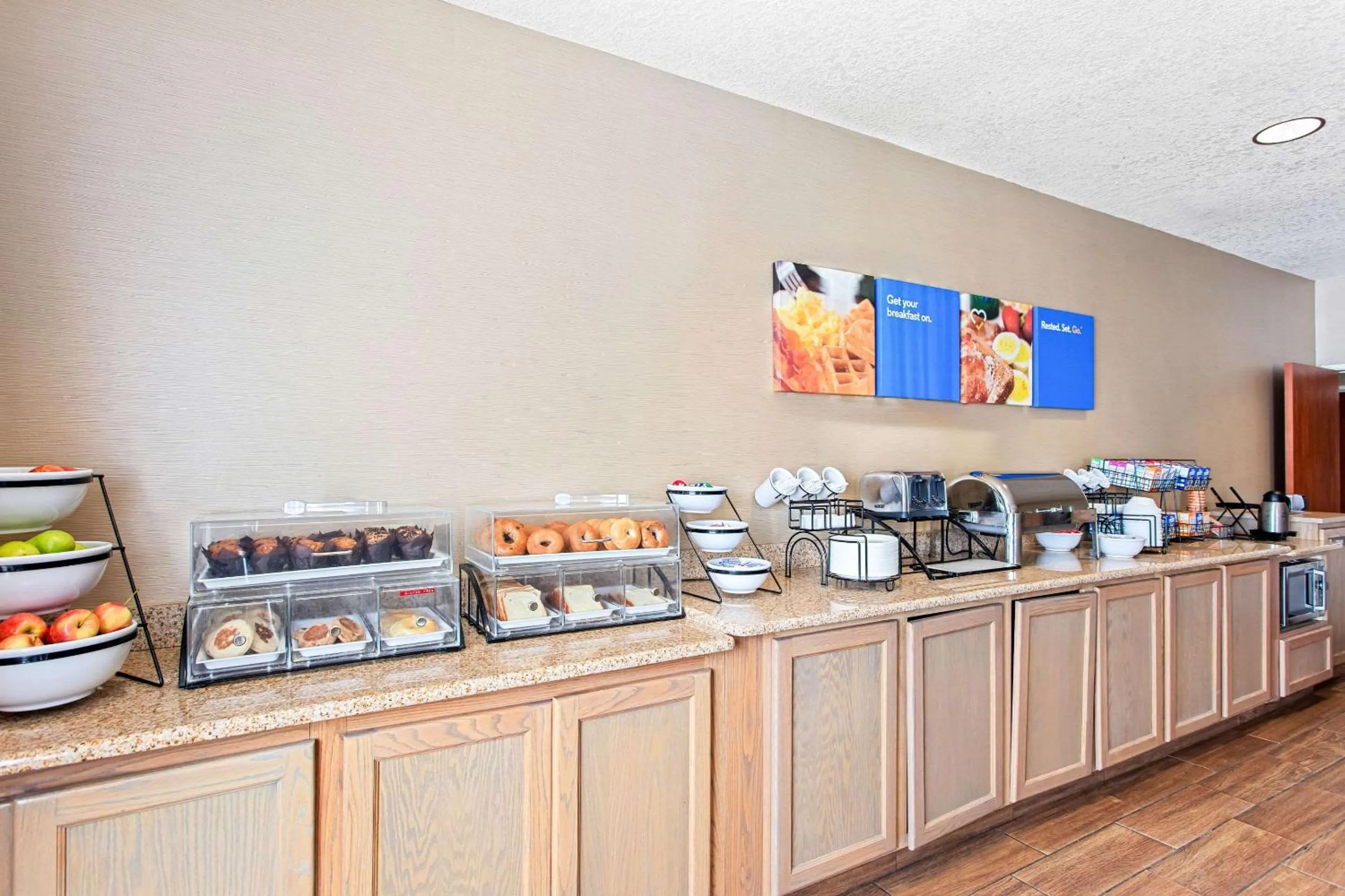 Breakfast in Comfort Inn & Suites I-25 near Spaceport America