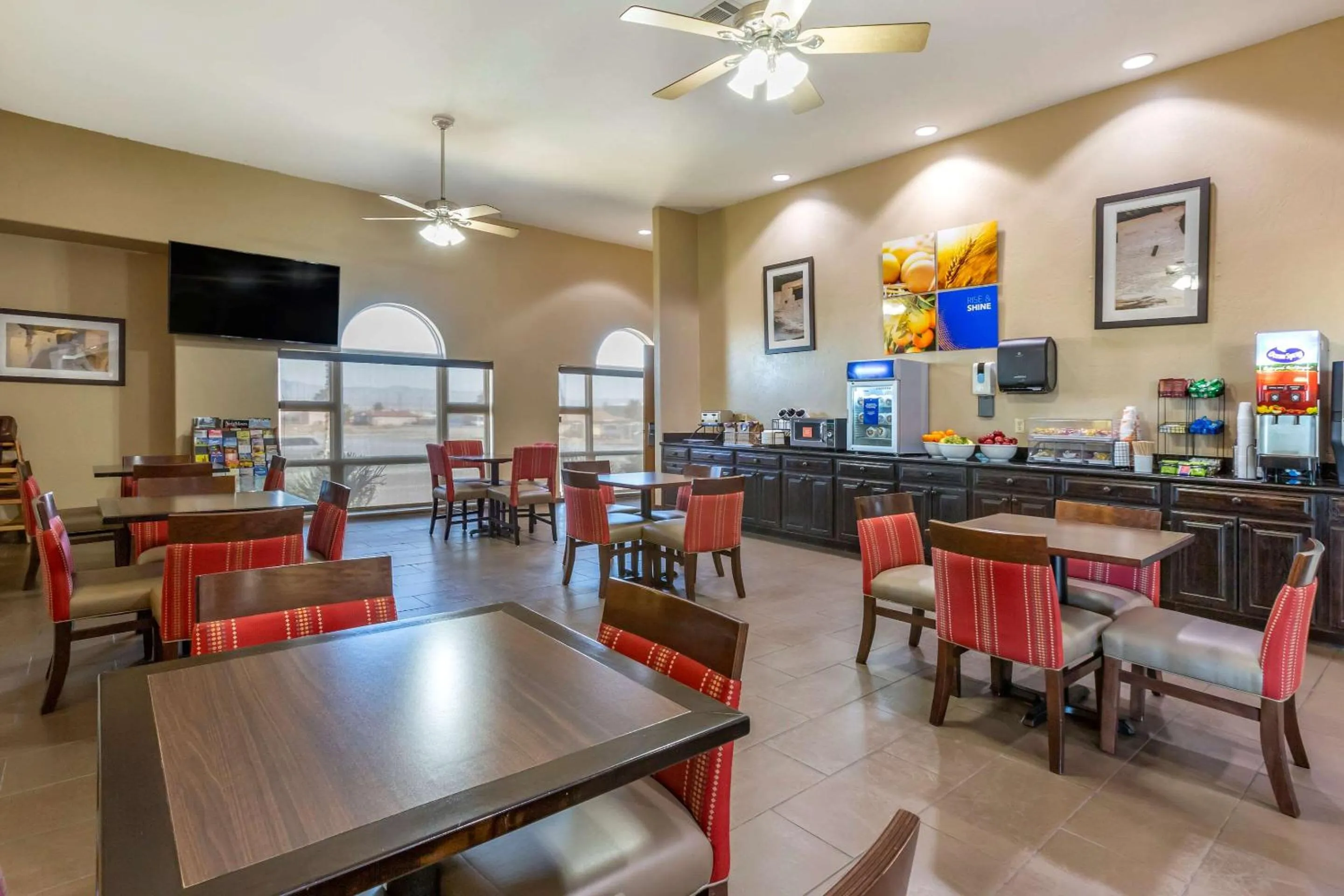 Restaurant/places to eat in Comfort Inn & Suites Lordsburg I-10