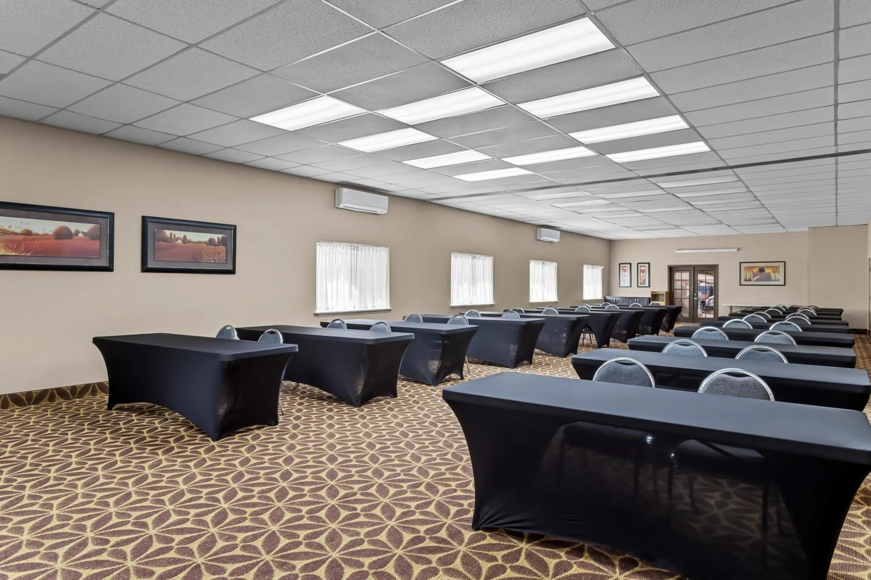 Meeting/conference room in Comfort Inn Santa Rosa on Route 66