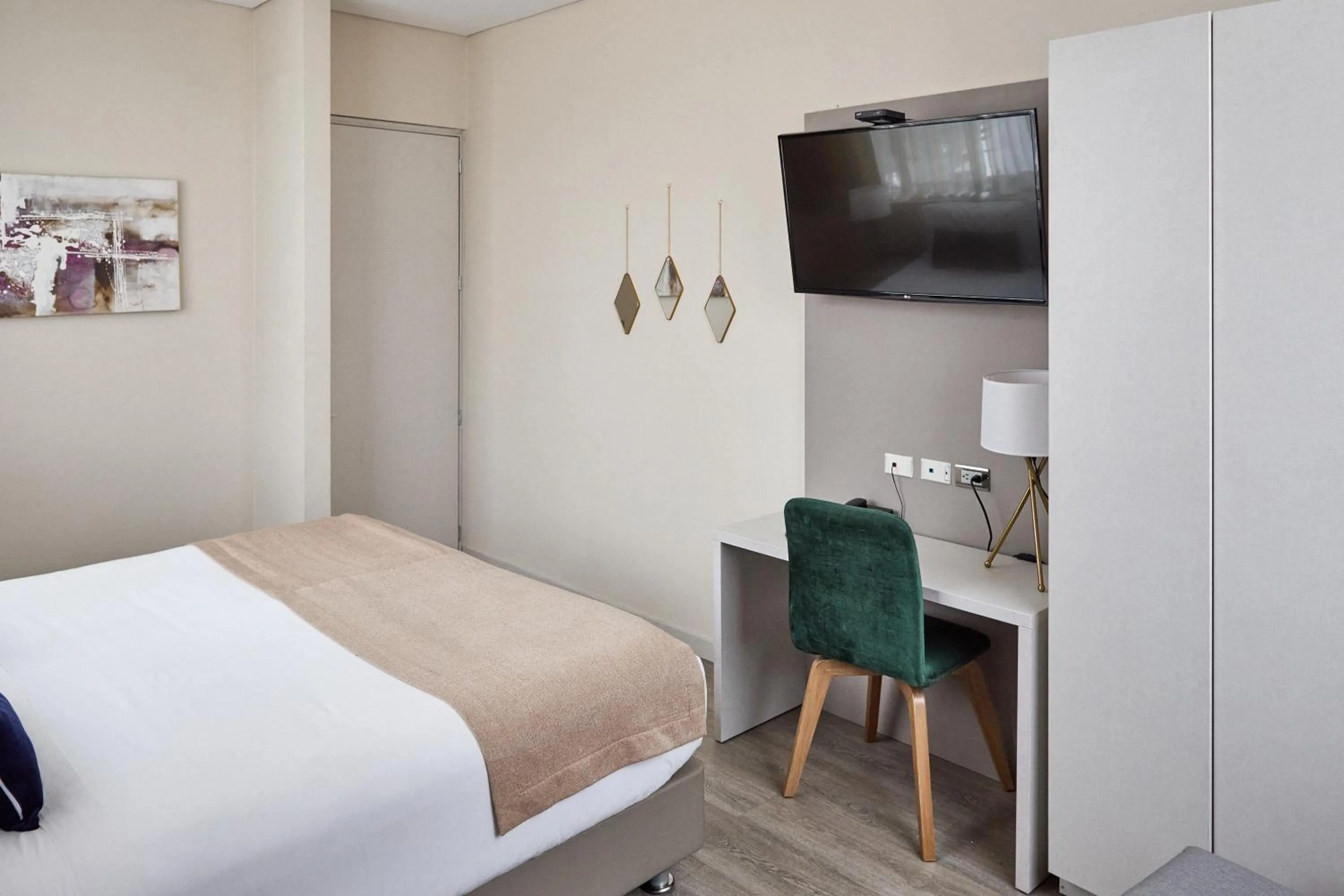 Bed in Hotel City Bog Corferias