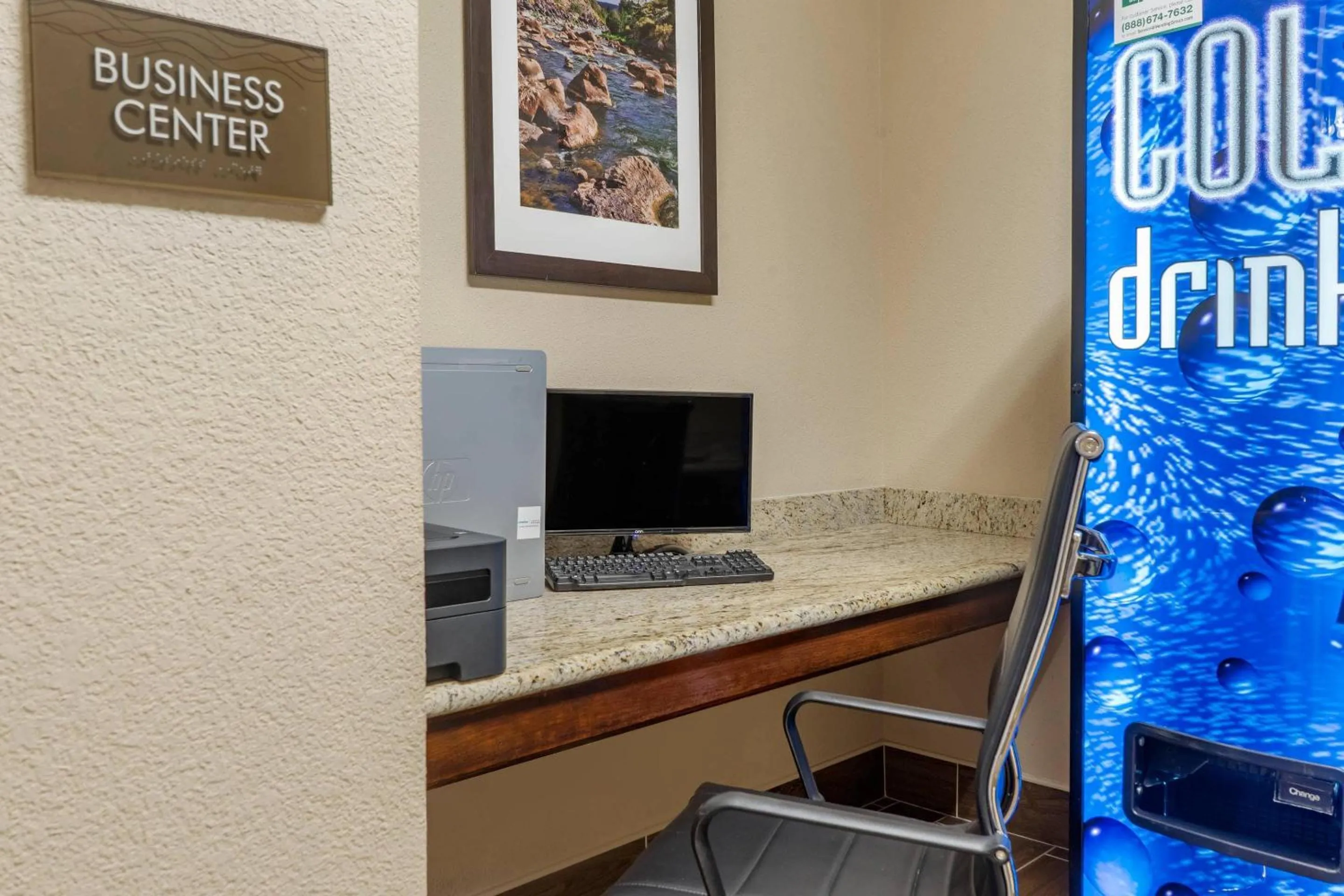 Business facilities in Comfort Inn Albuquerque Airport