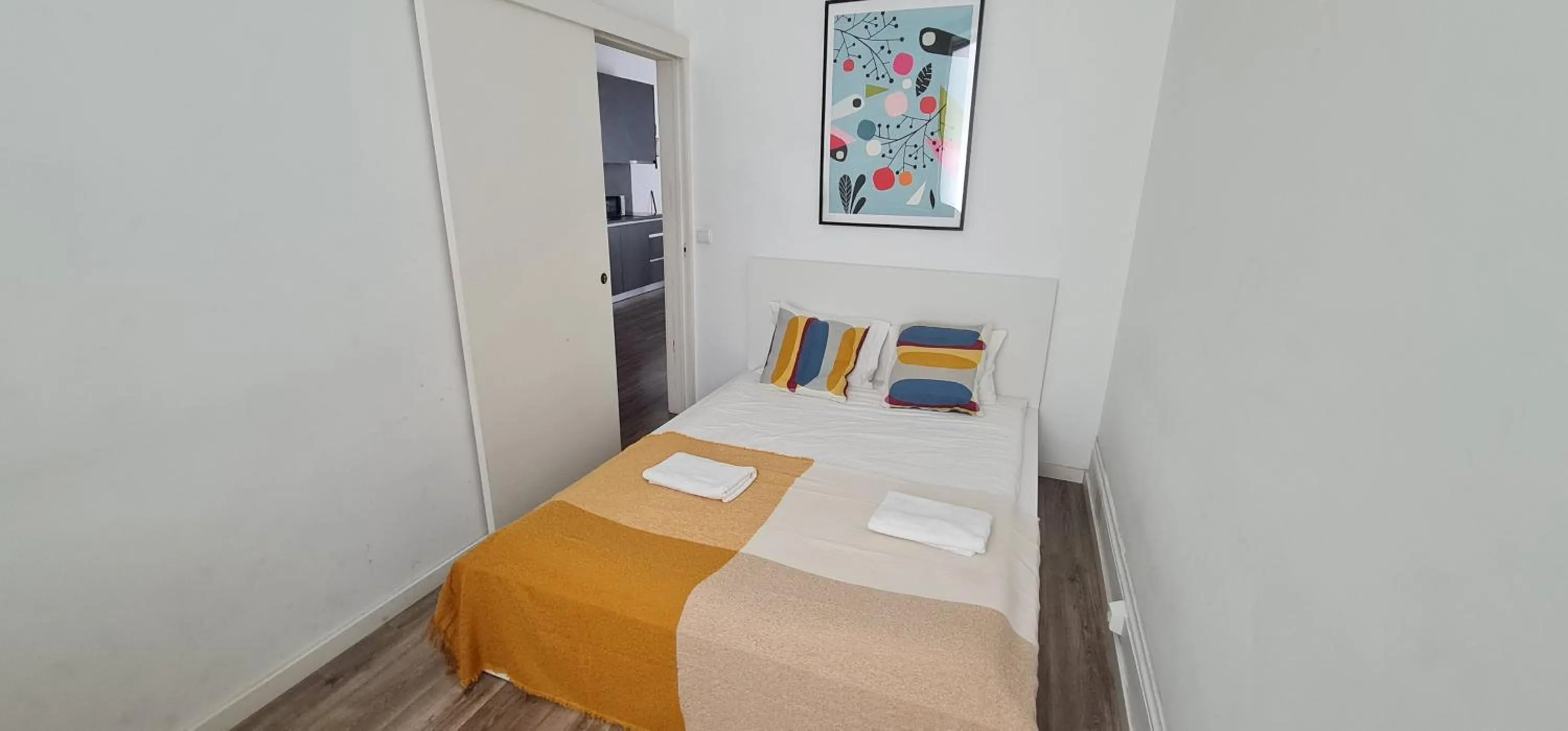 Bed in Downtown Fantail