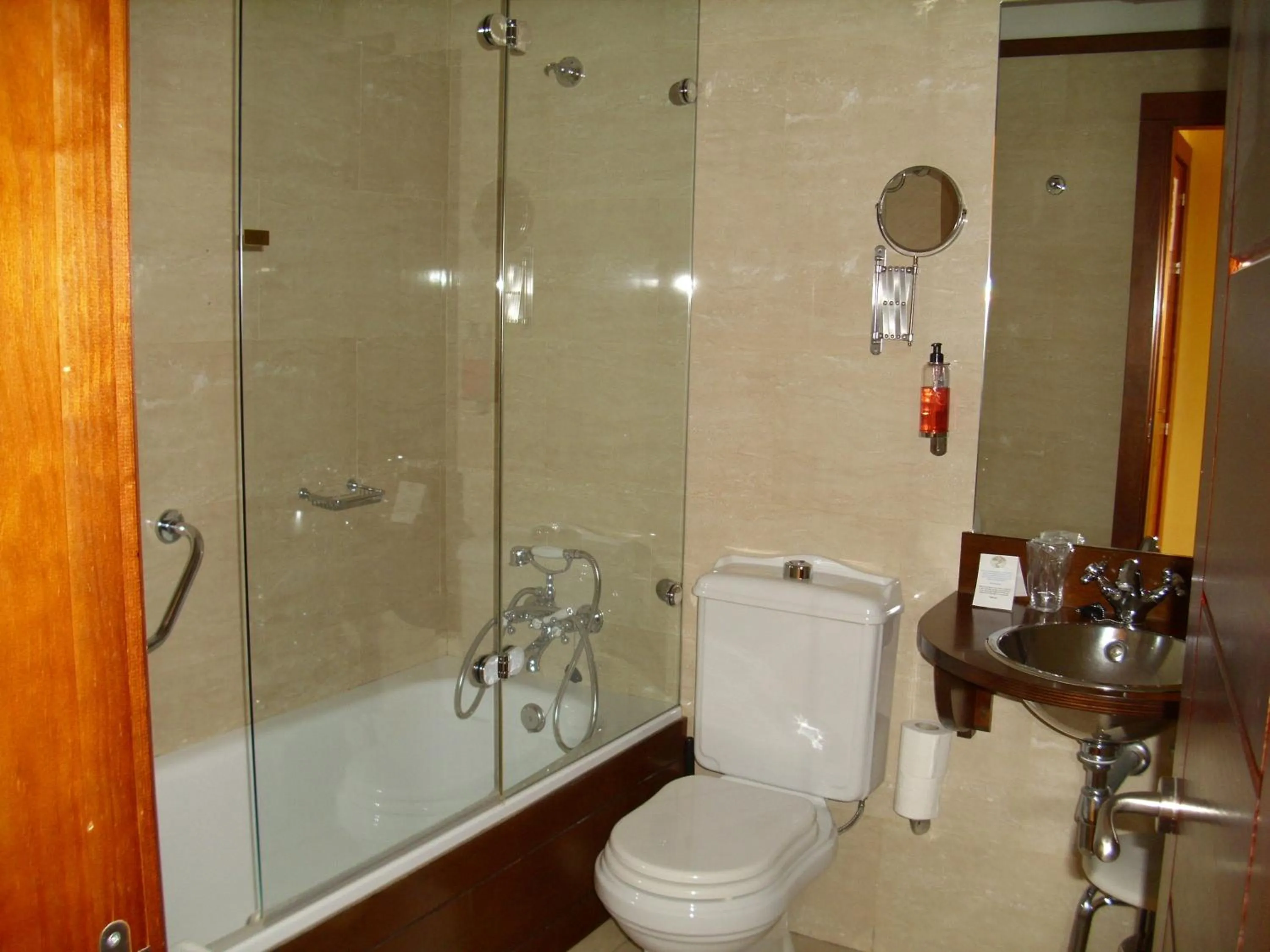 Bathroom in Hotel Rural Vado del Duratón