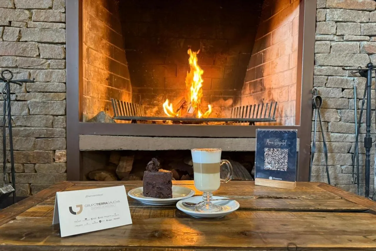 Coffee/tea facilities in Pioneros Suites by Grupo Tierra Gaucha