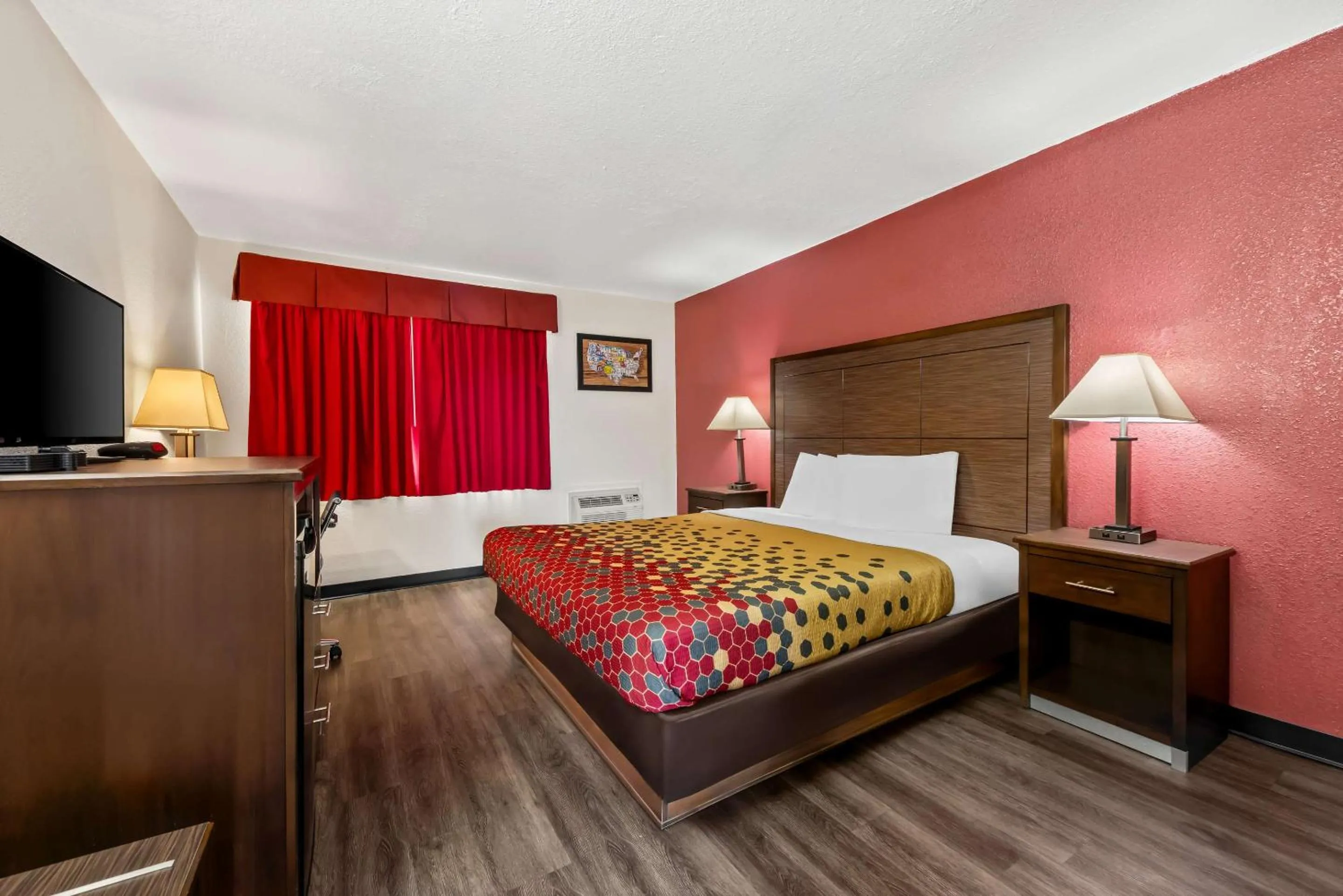 Bedroom, Bed in Econo Lodge Fallon Naval Air Station Area