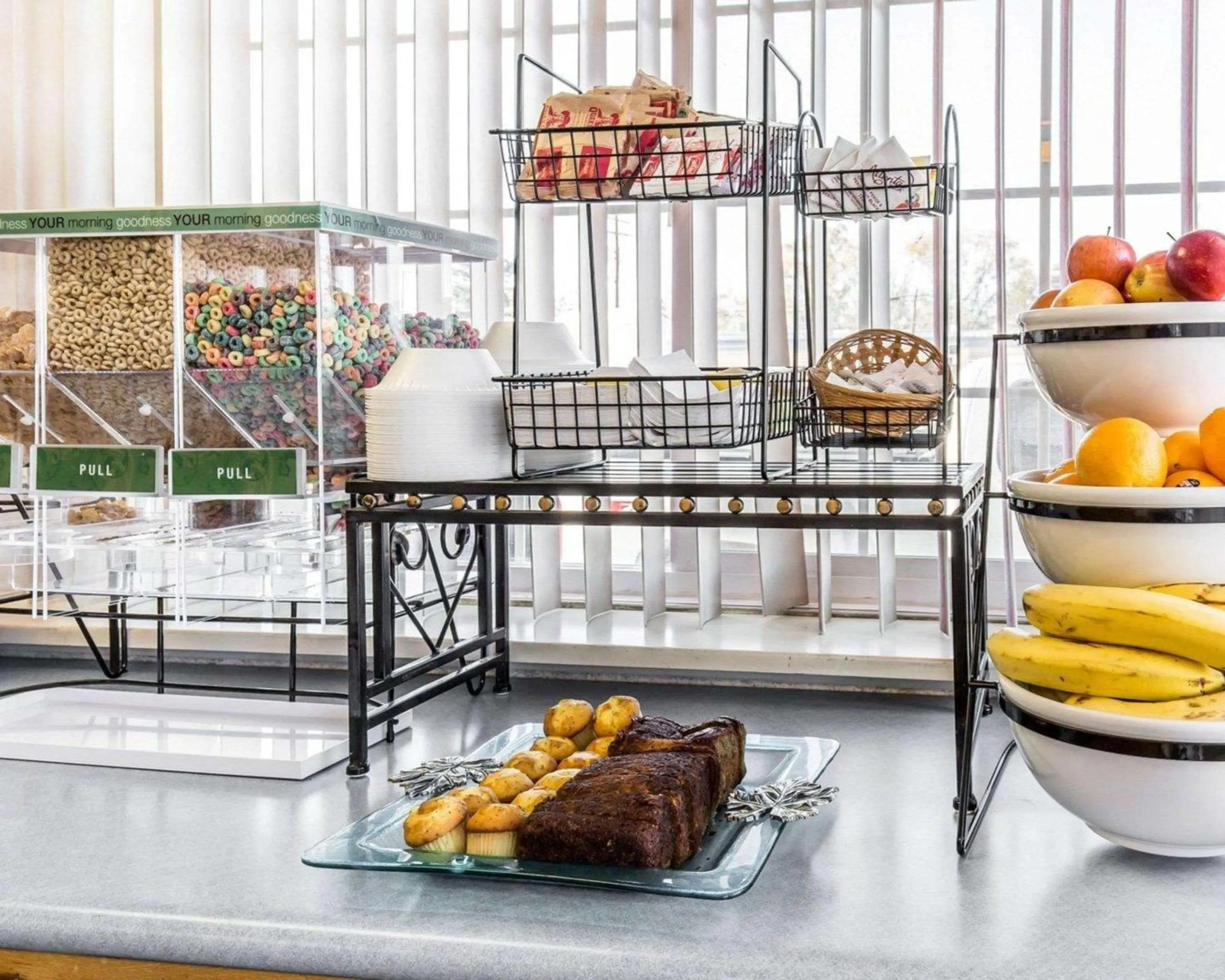 Restaurant/places to eat in Rodeway Inn Elko Downtown Area