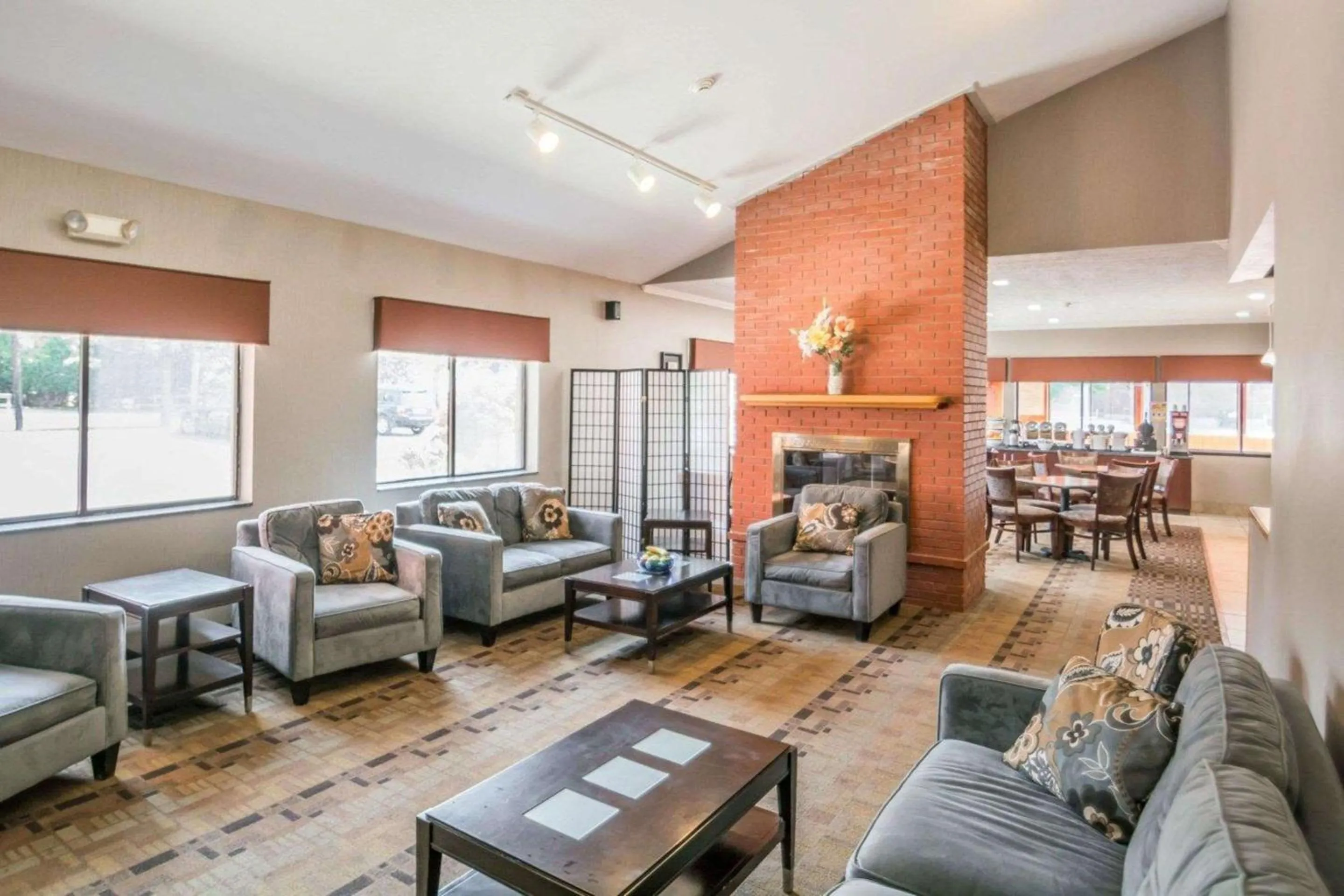 Lobby or reception in Quality Inn Corning