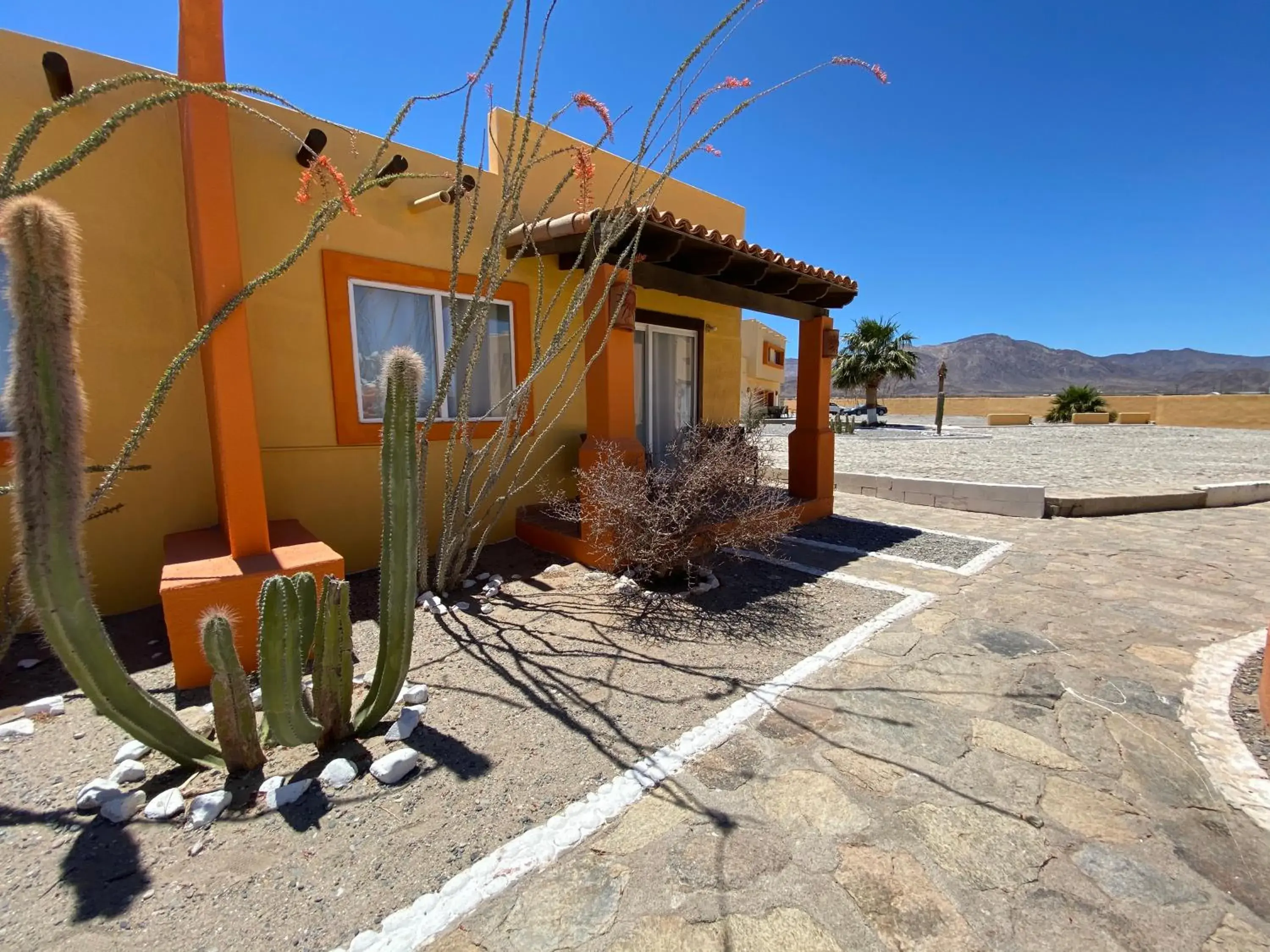 Deluxe Twin Room with Sea View in Los Vientos Hotel Deluxe Twin Room with Sea View in Los Vientos Hotel