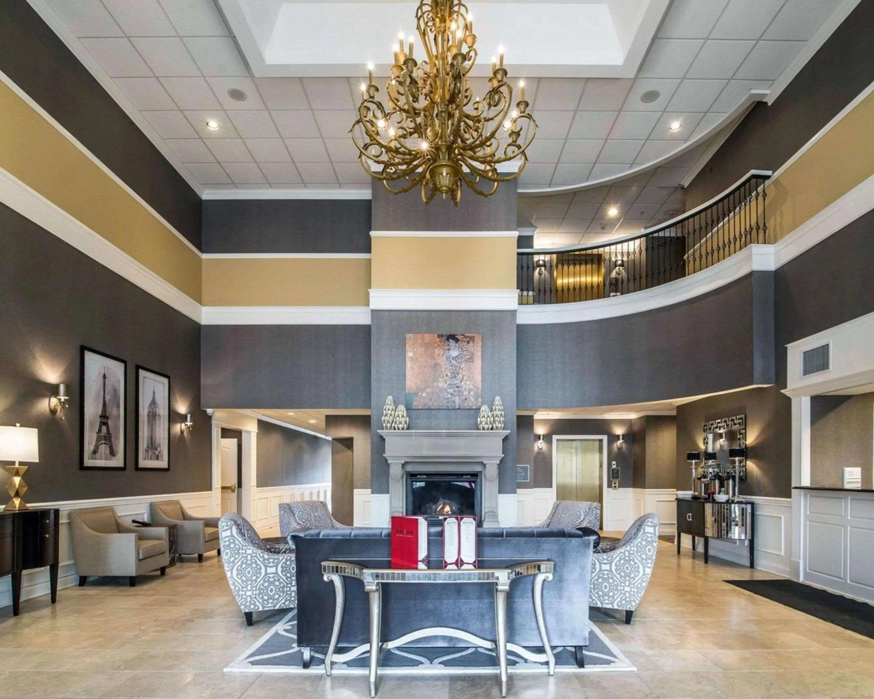 Lobby or reception in Park Manor Hotel