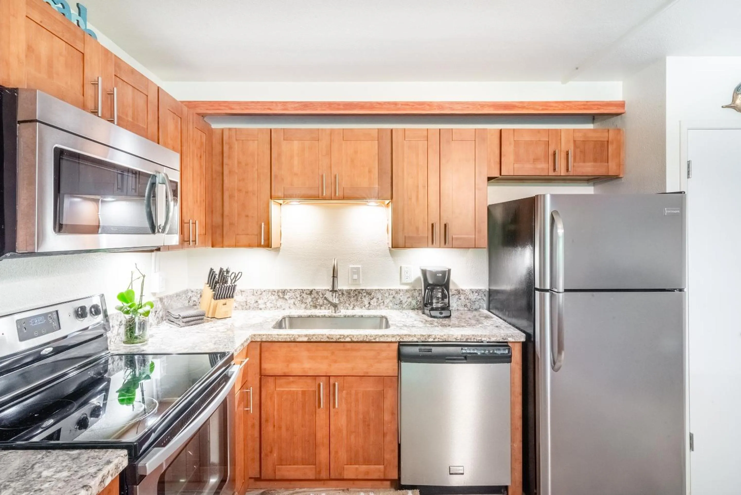 Wonderful Maui Vista-Kihei Kai Nani Beach Condos