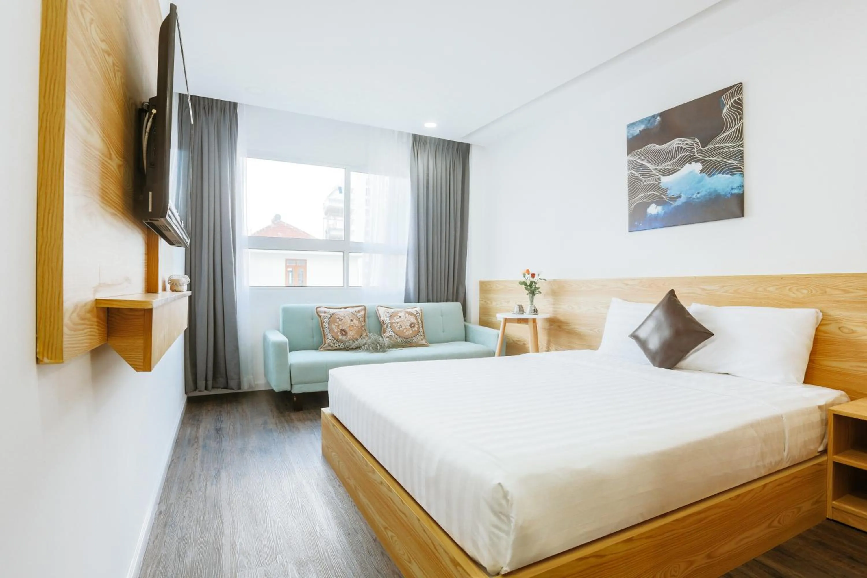 Bed in Larosa Hotel Nha Trang