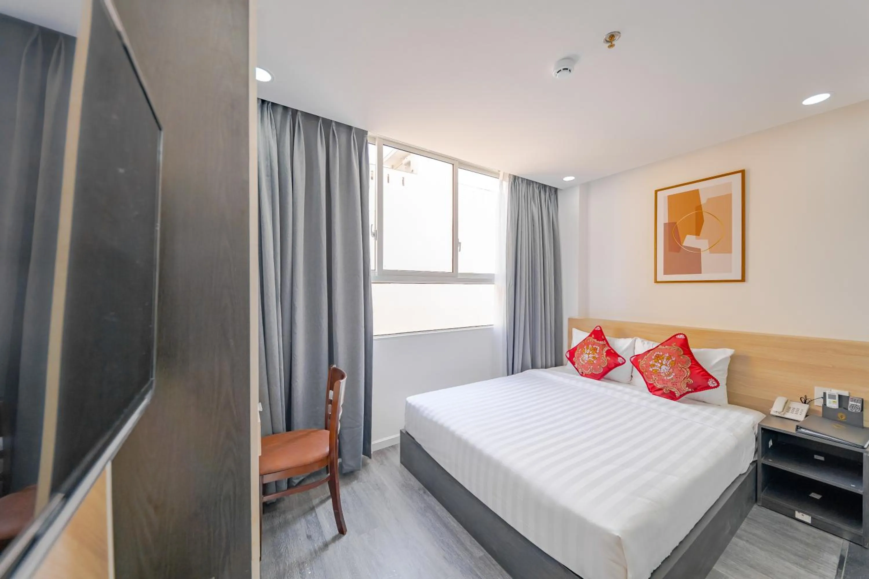 Bed in Larosa Hotel Nha Trang