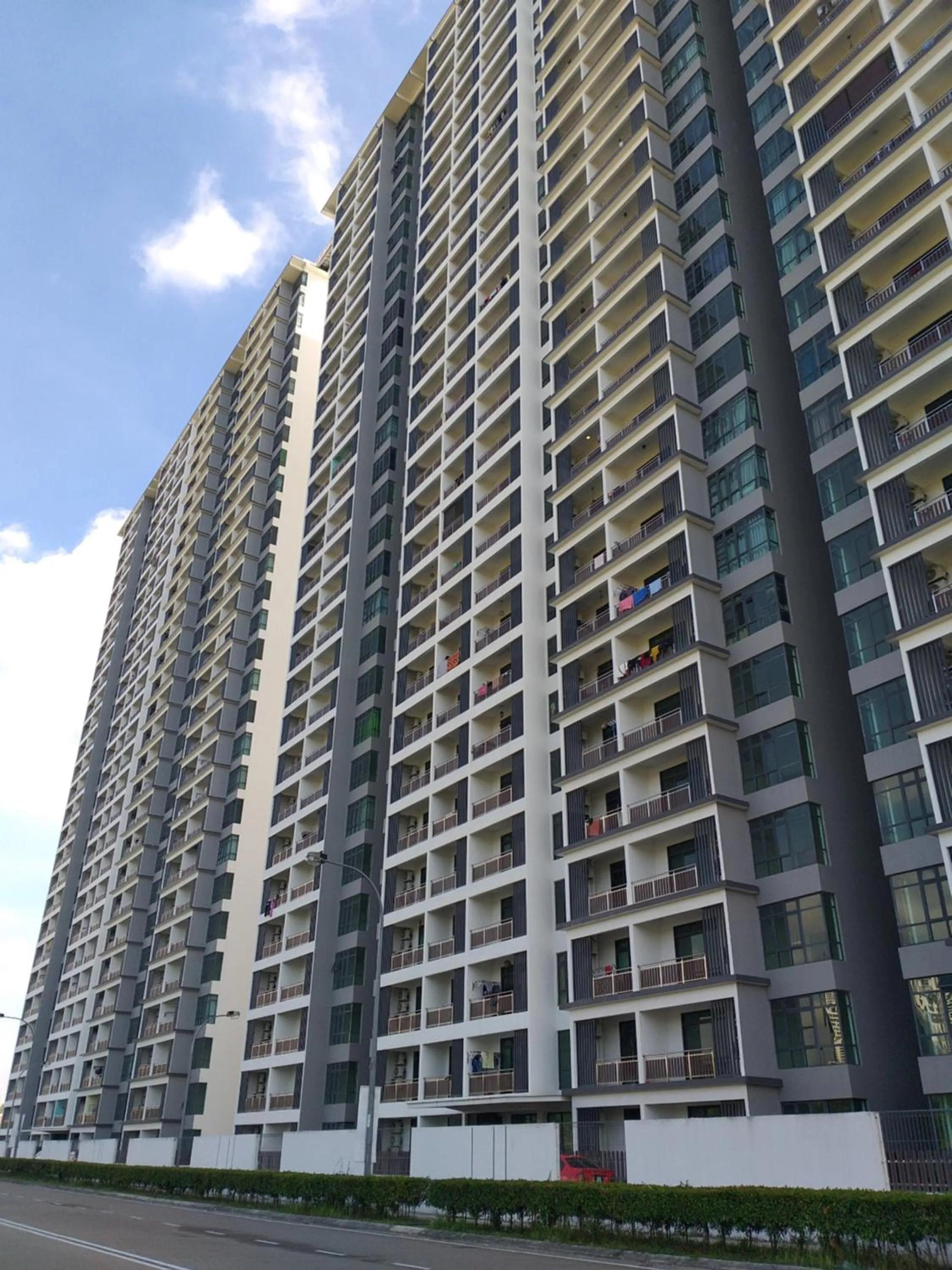 Property building in Kempas Indah @ The Secret Garden Homestay