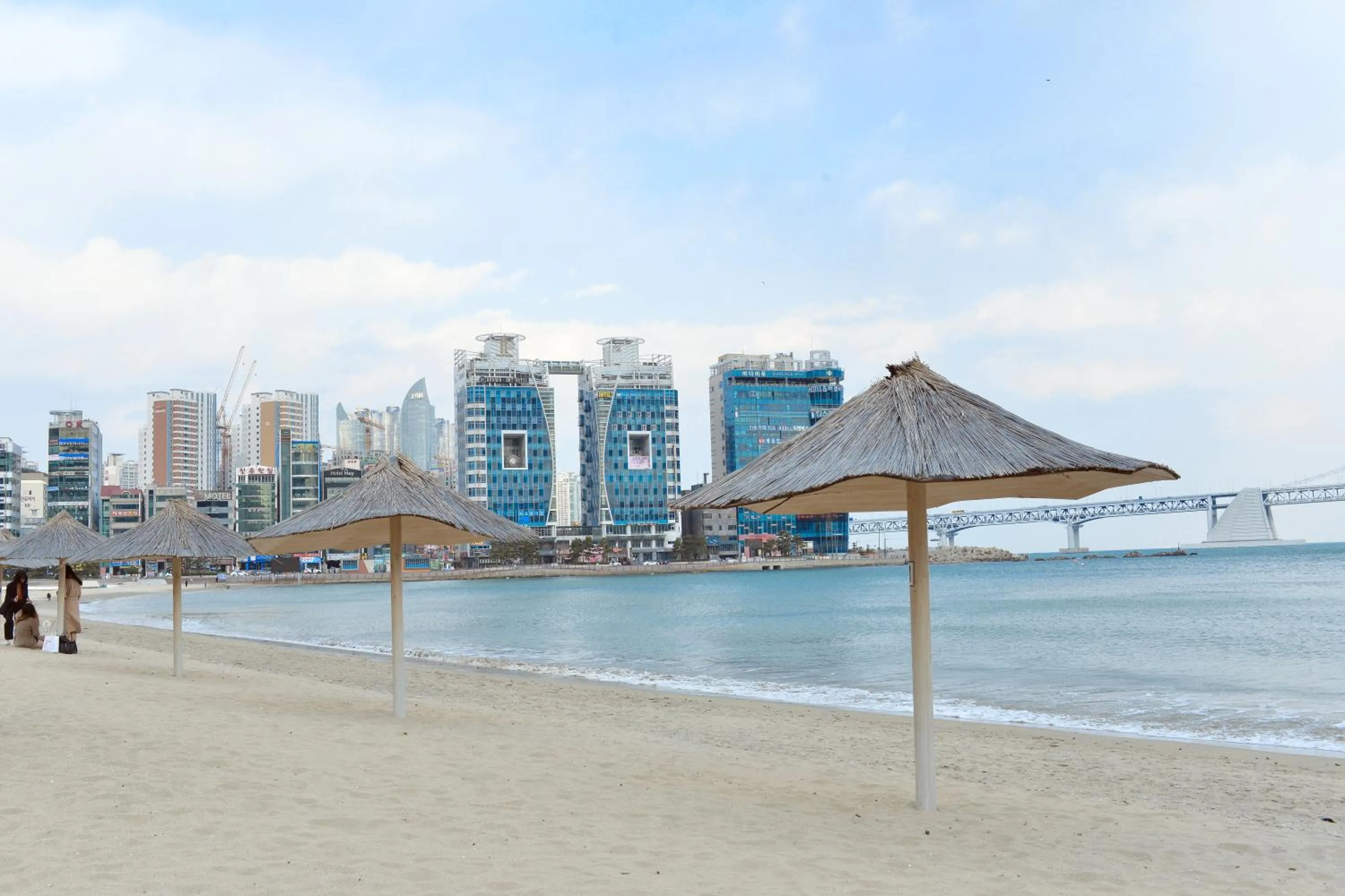 Property building in H Avenue Gwanganri Beach