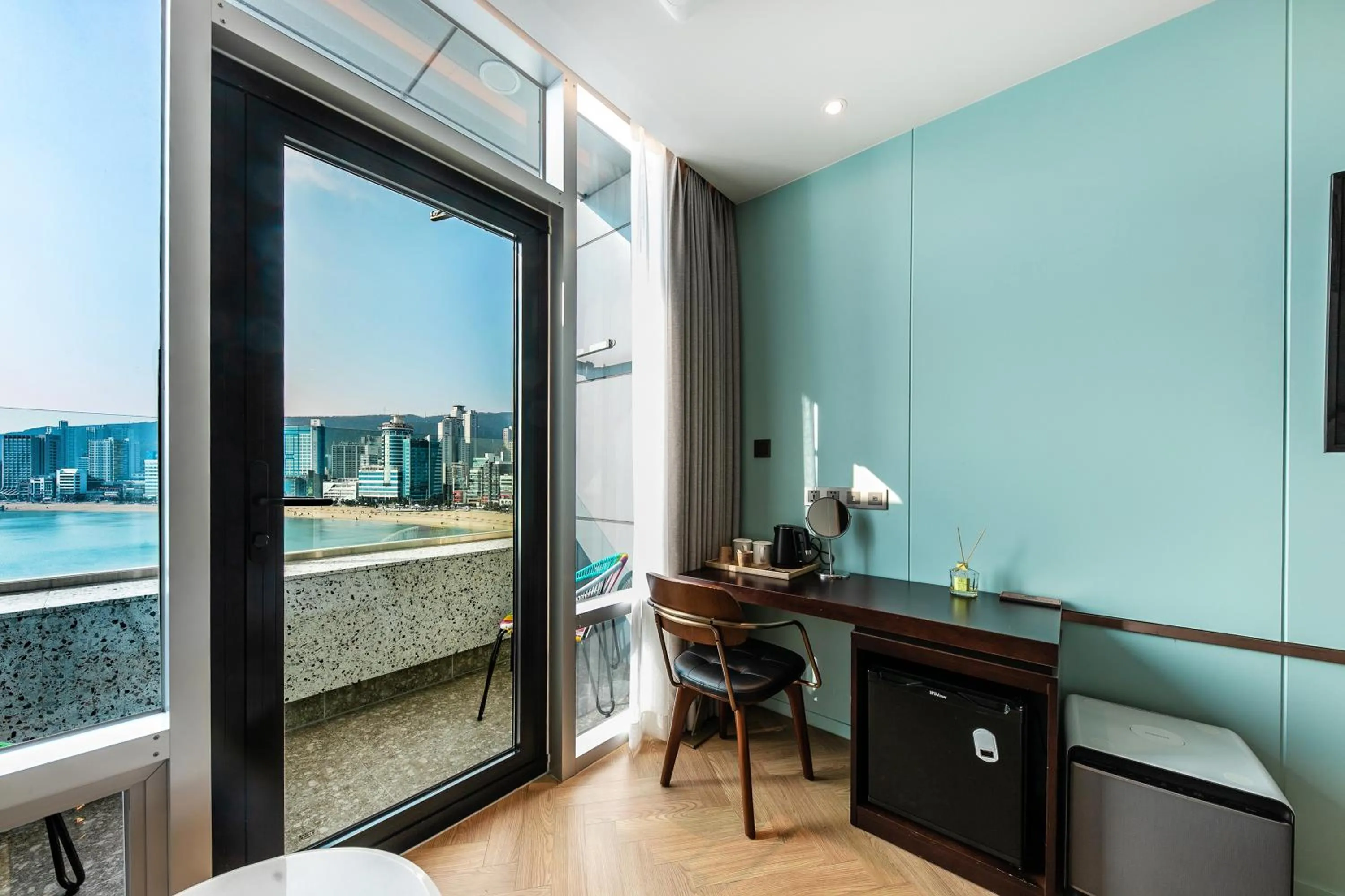 Property building in H Avenue Gwanganri Beach