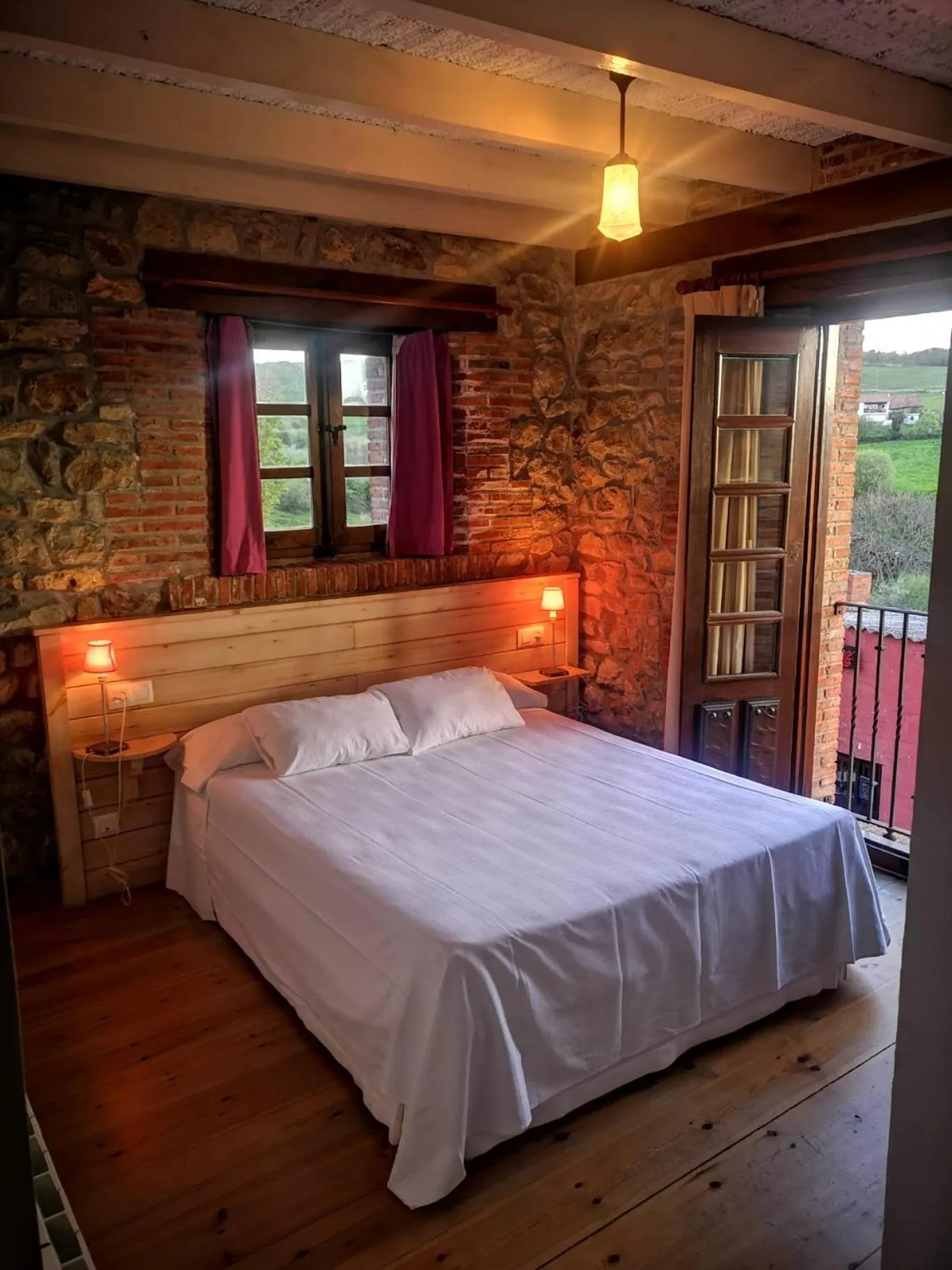 Photo of the whole room, Bed in Hospederia Santillana