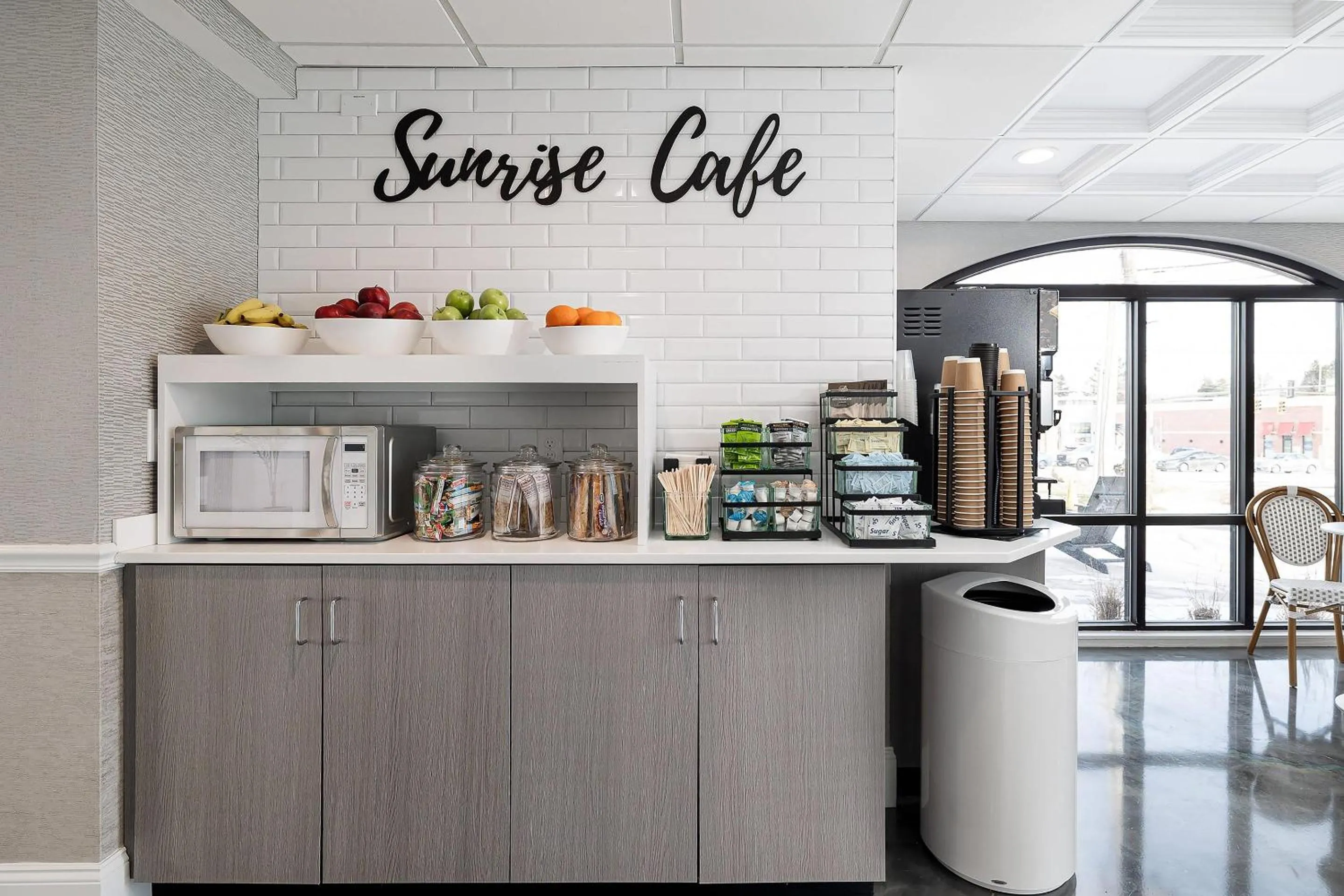 Breakfast in Oakfield Hotel & Suites Rochester, an Ascend Collection Hotel