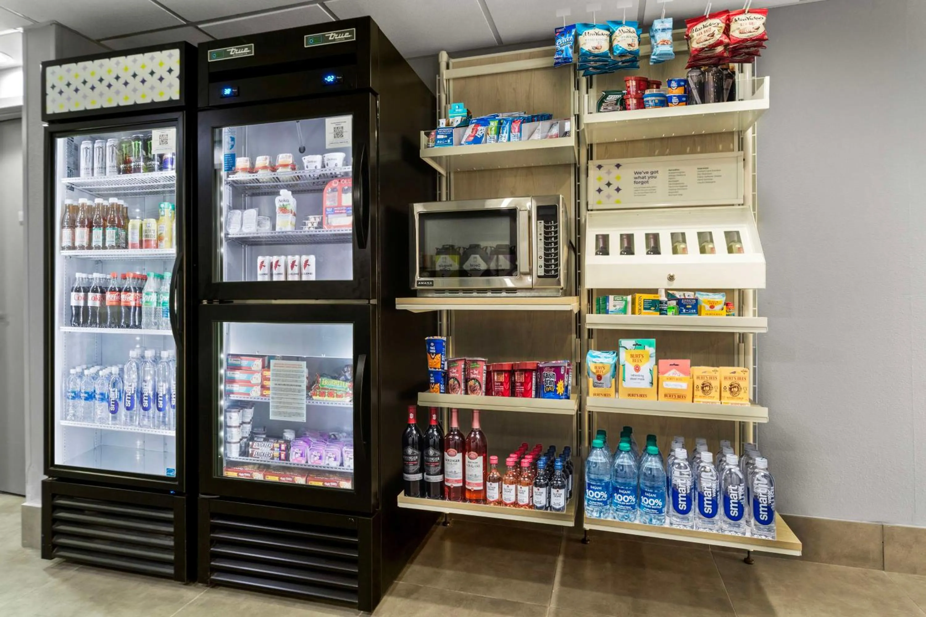 Restaurant/places to eat in Spark By Hilton Grand Prairie