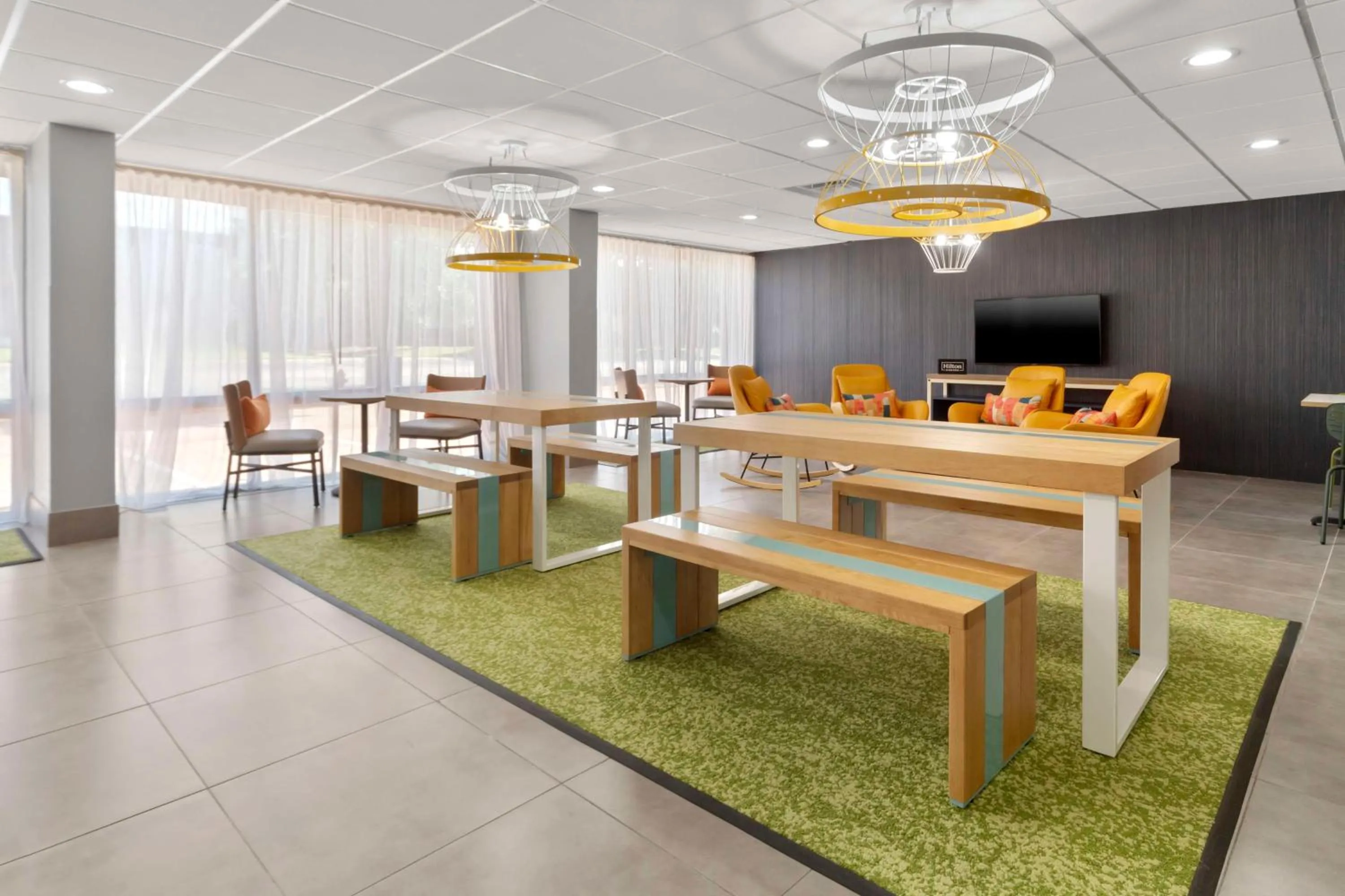 Lobby or reception in Spark By Hilton Grand Prairie