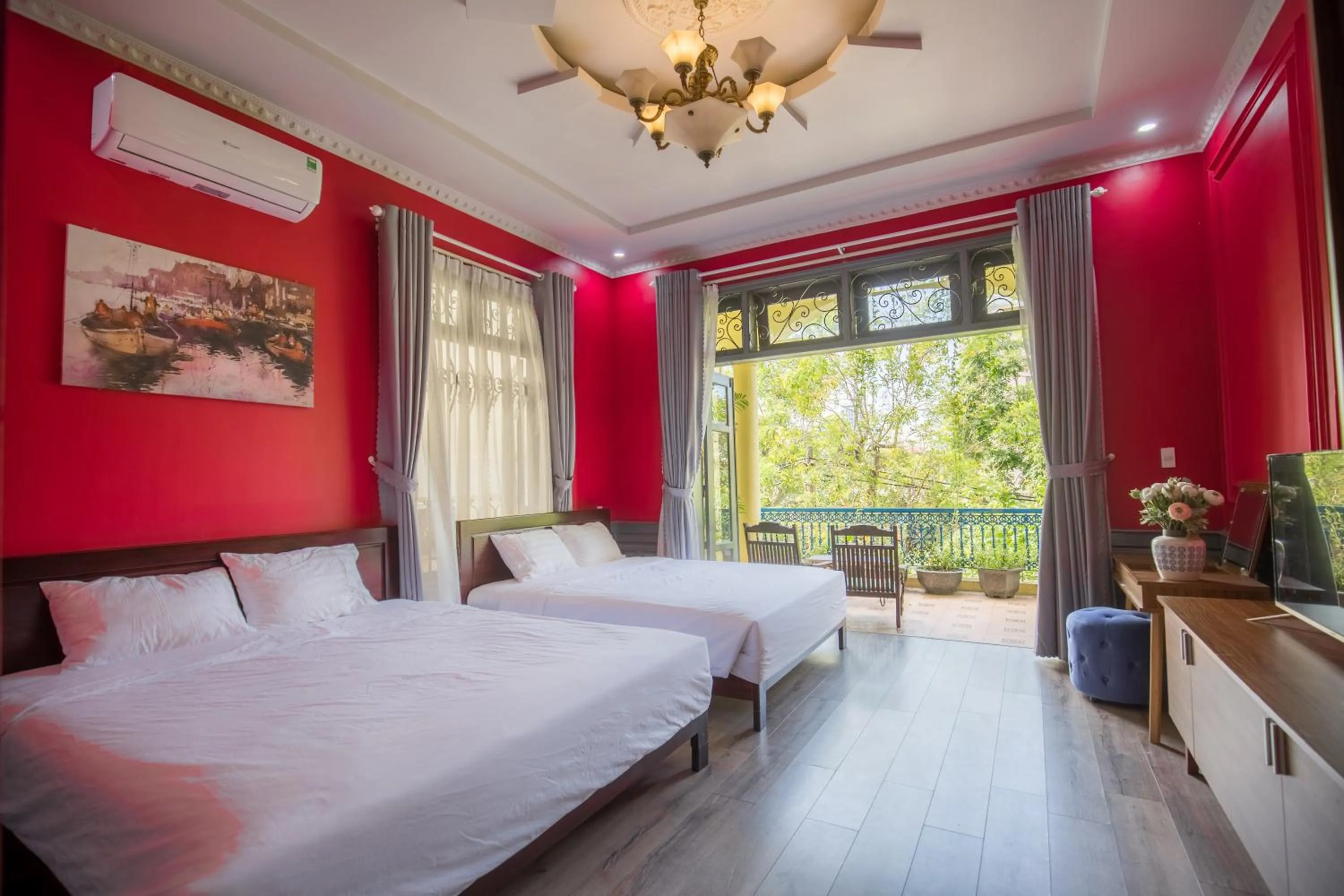 Photo of the whole room, Bed in Thi Boutique Villa