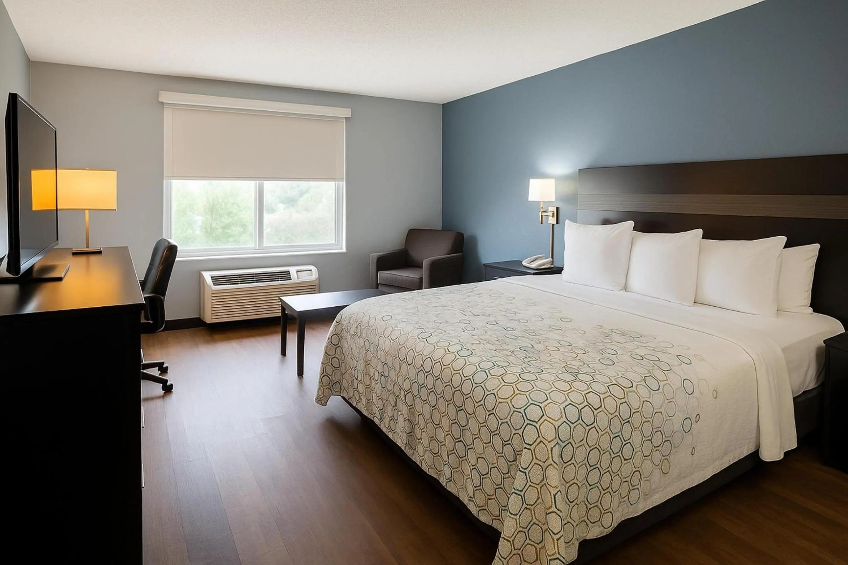Photo of the whole room, Bed in HomeTown Inn by Red Roof East Syracuse