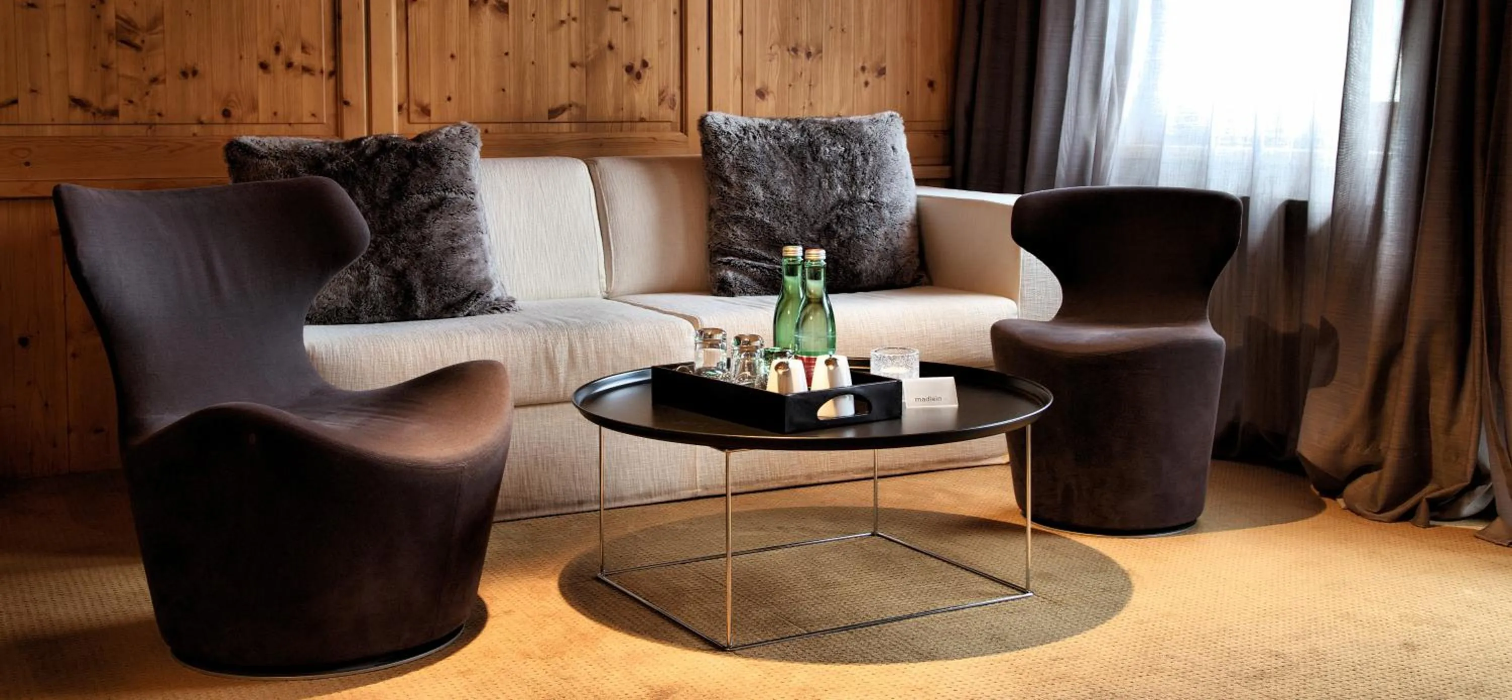 Seating area in Hotel Madlein