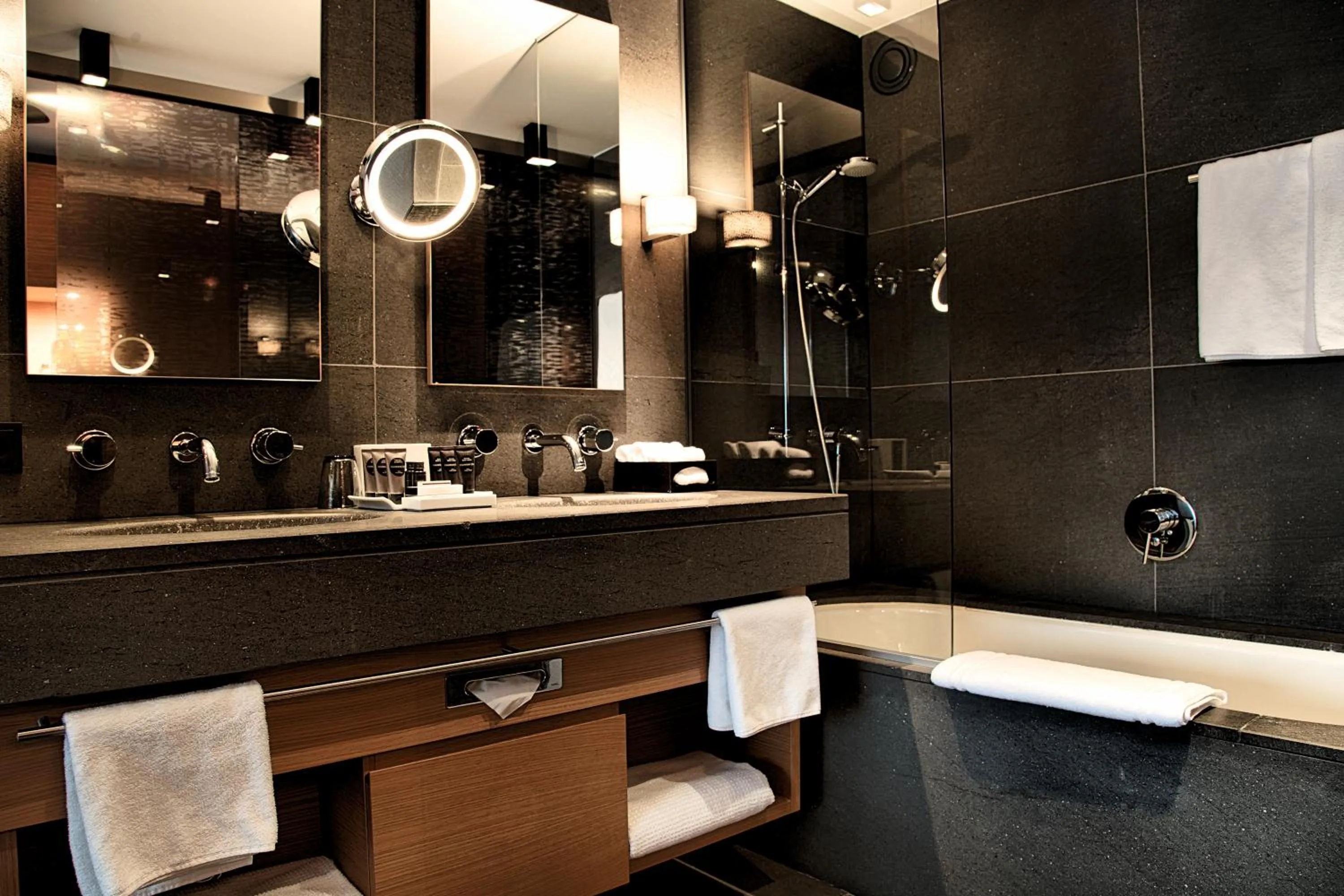 Bathroom in Hotel Madlein