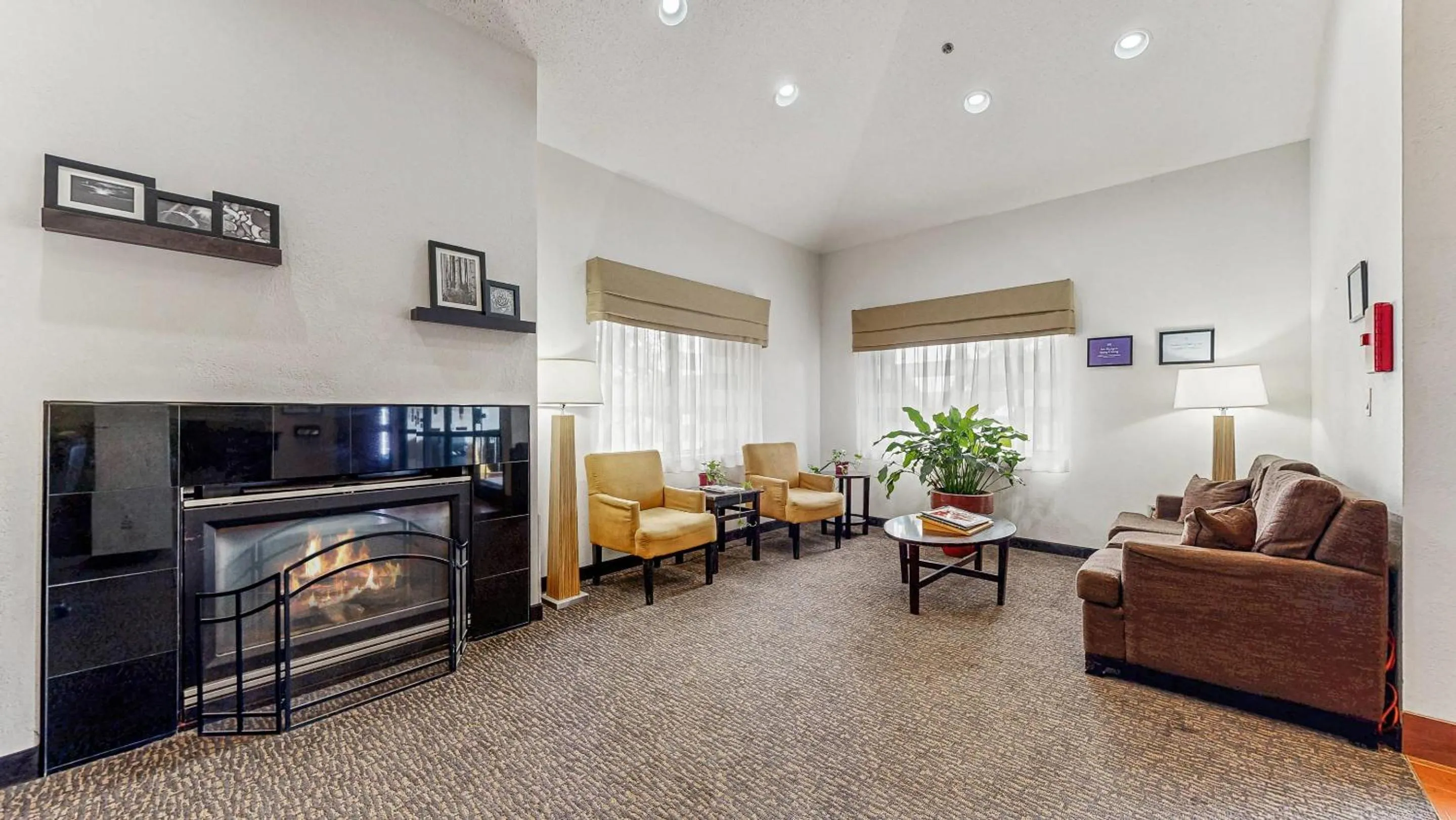 Lobby or reception in Sleep Inn & Suites Buffalo Airport