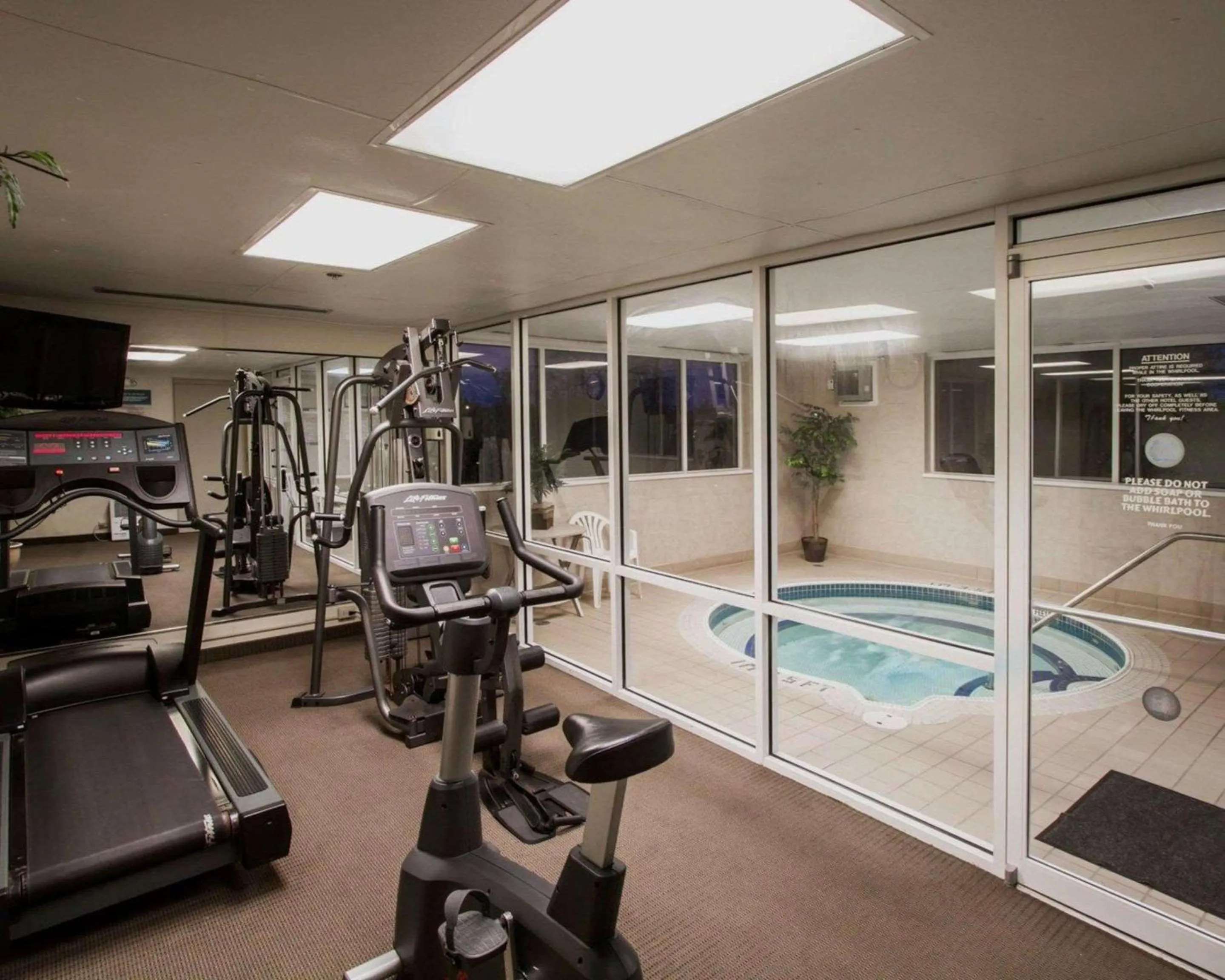 Fitness centre/facilities in Sleep Inn & Suites Buffalo Airport