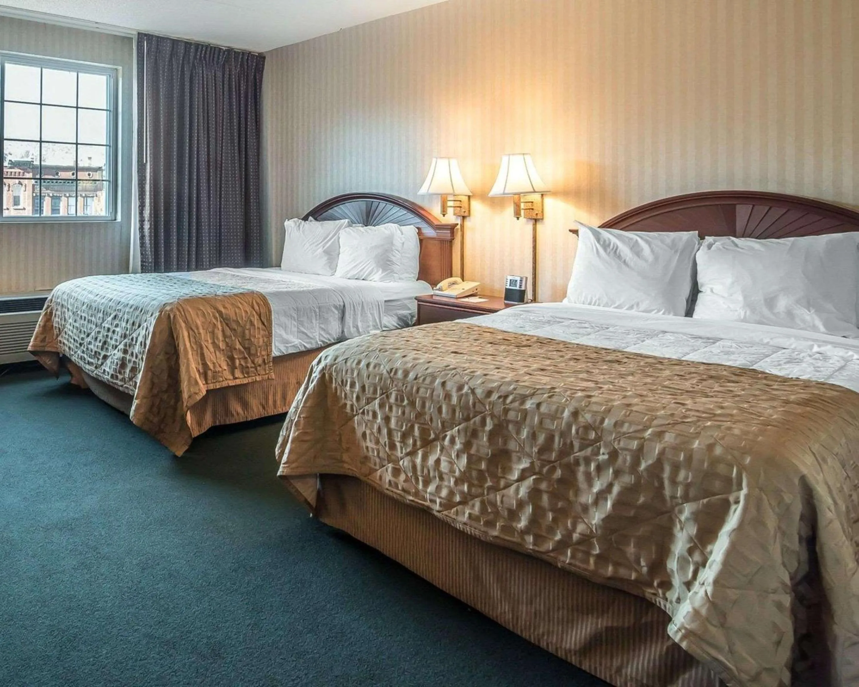 Photo of the whole room, Bed in The Marx Hotel - Downtown - University Area