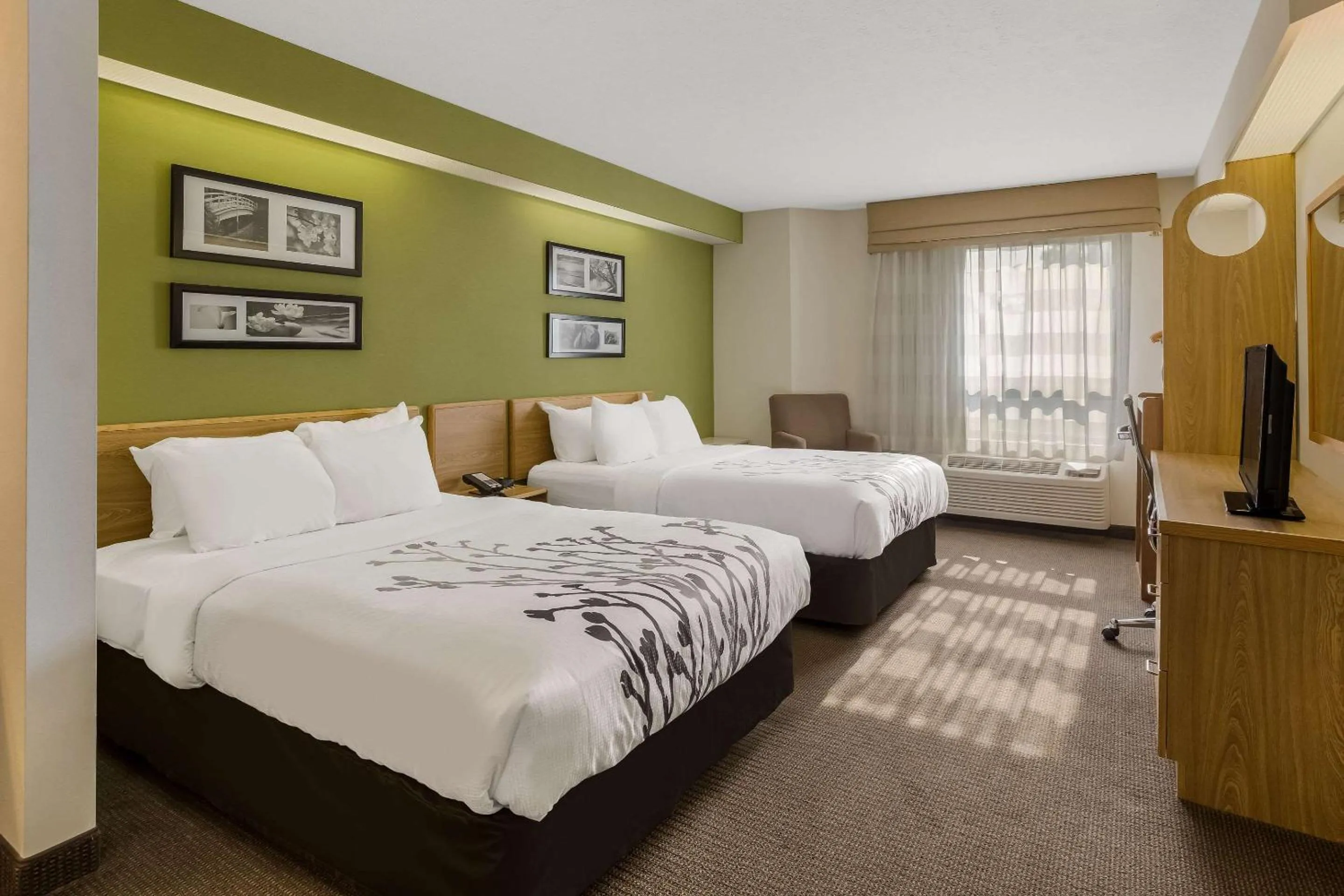 Bedroom, Bed in Sleep Inn