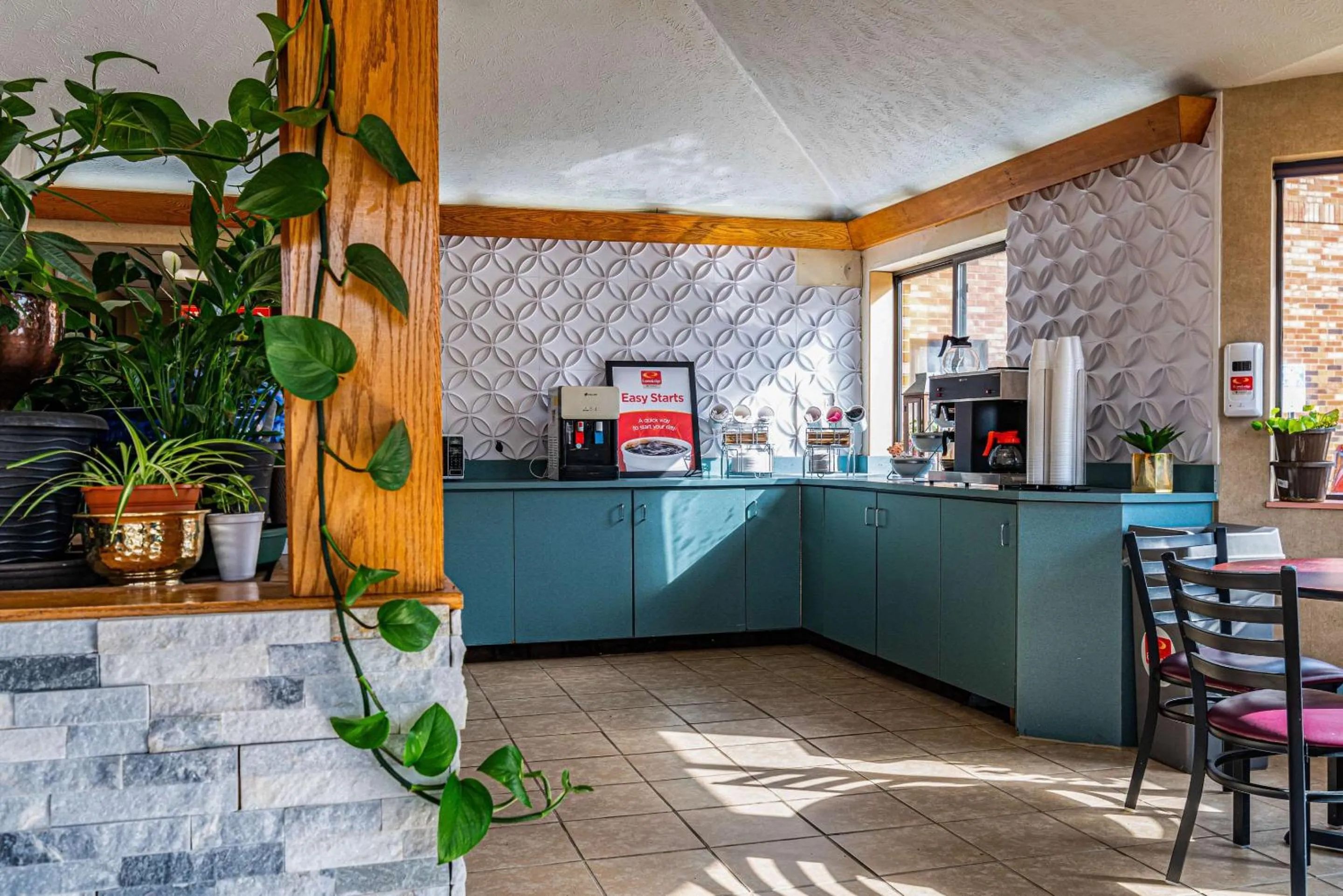 Lobby or reception in Econo Lodge Cleveland Southeast - Kent