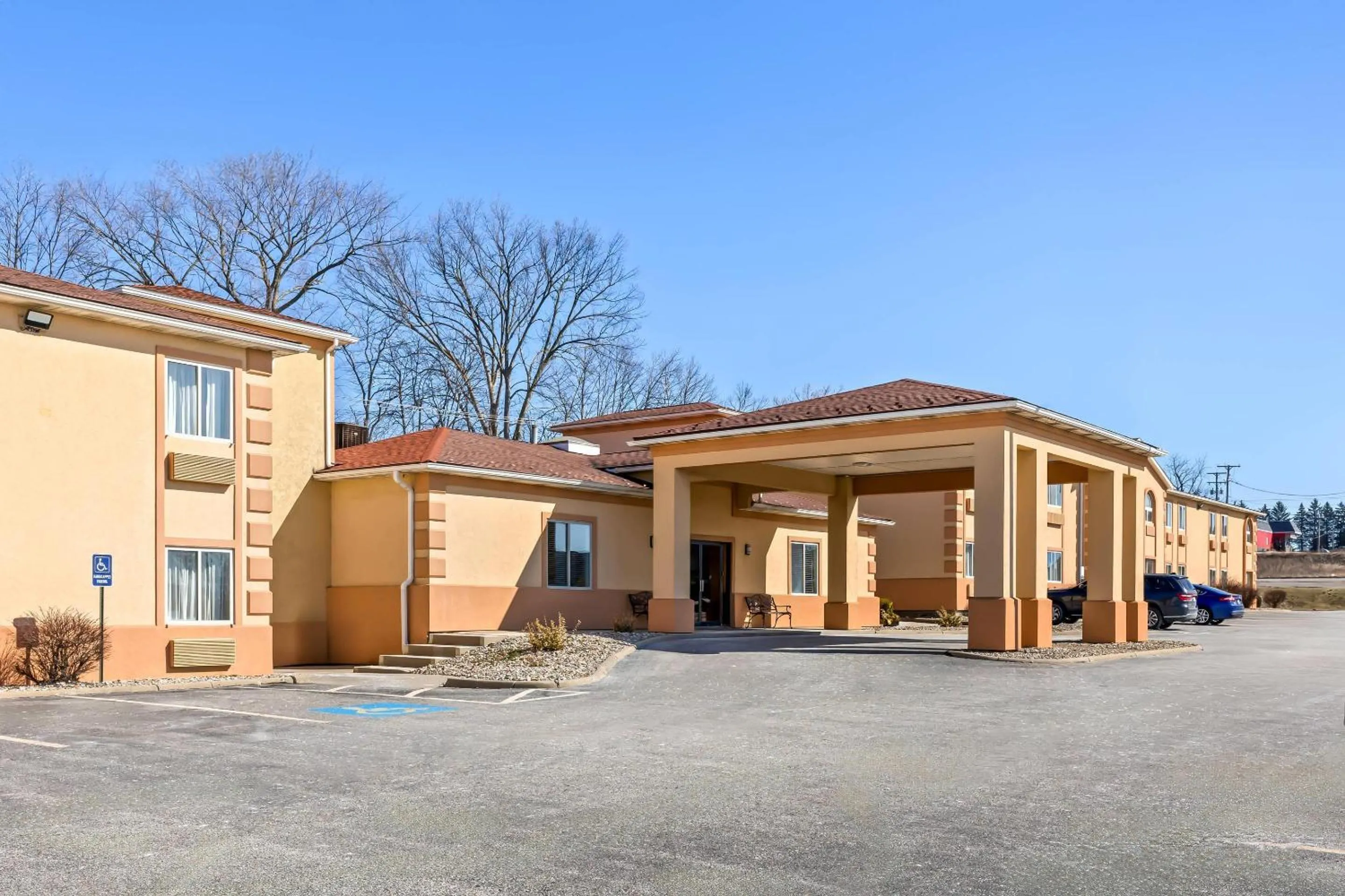 Property building in Quality Inn & Suites