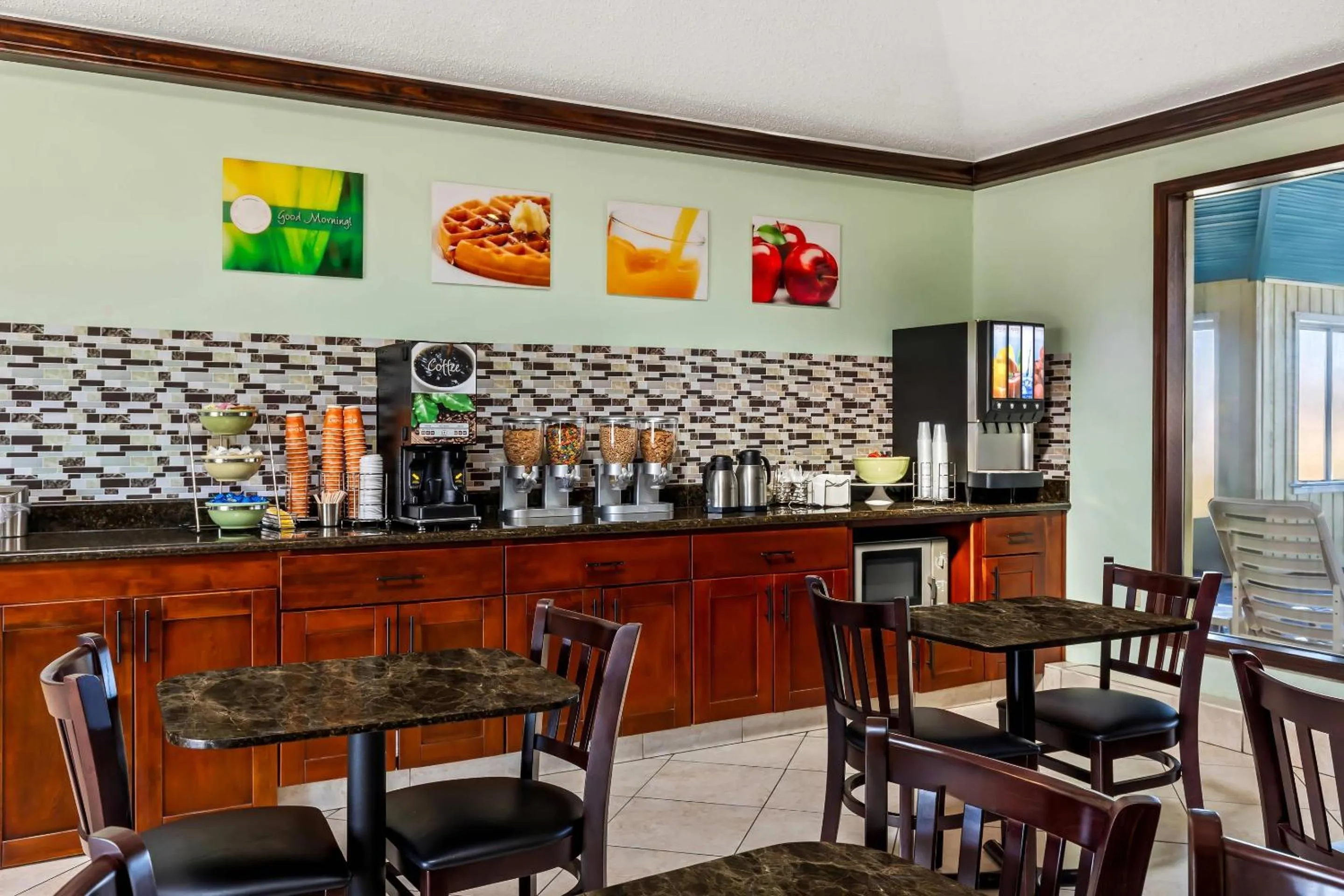 Breakfast in Quality Inn & Suites