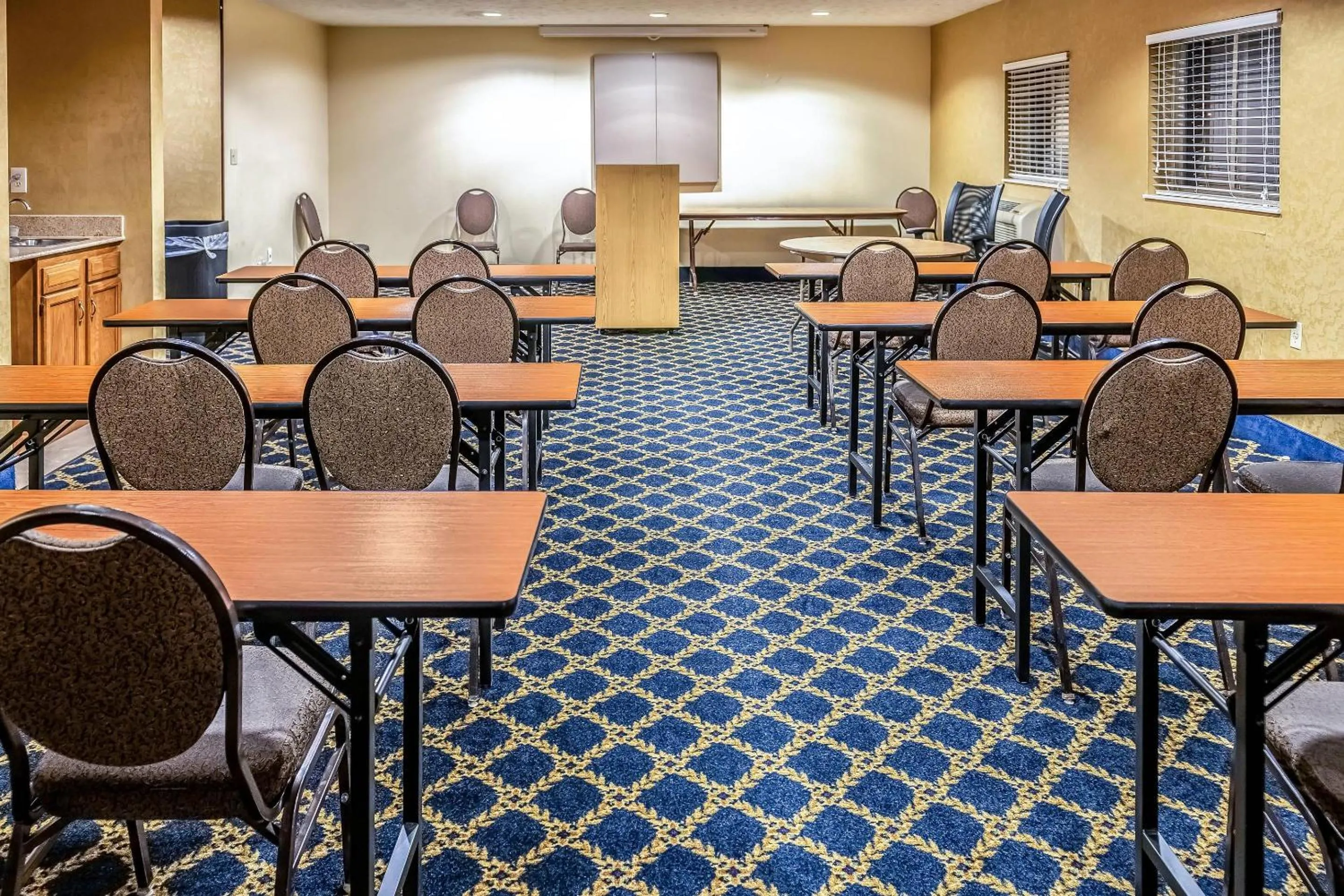 Meeting/conference room in Quality Inn & Suites