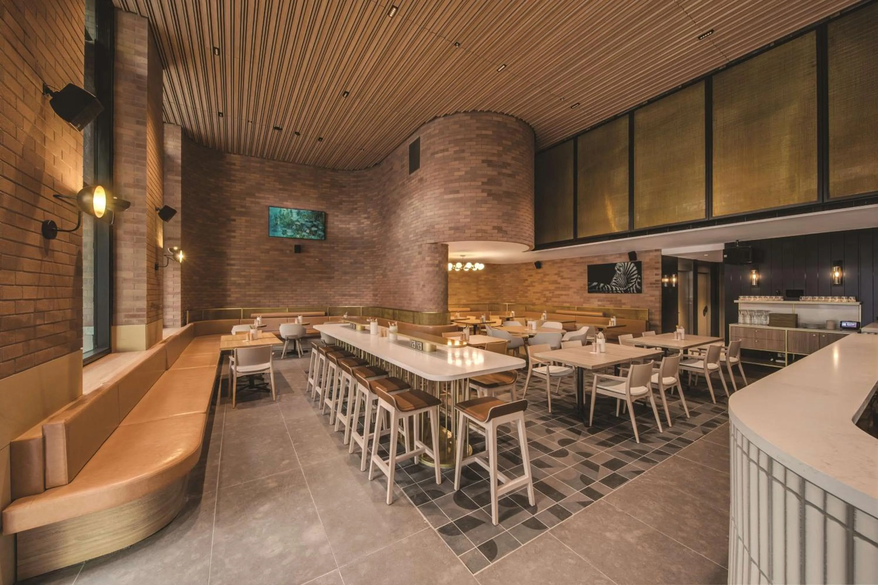 Restaurant/places to eat in Vibe Hotel Sydney Darling Harbour