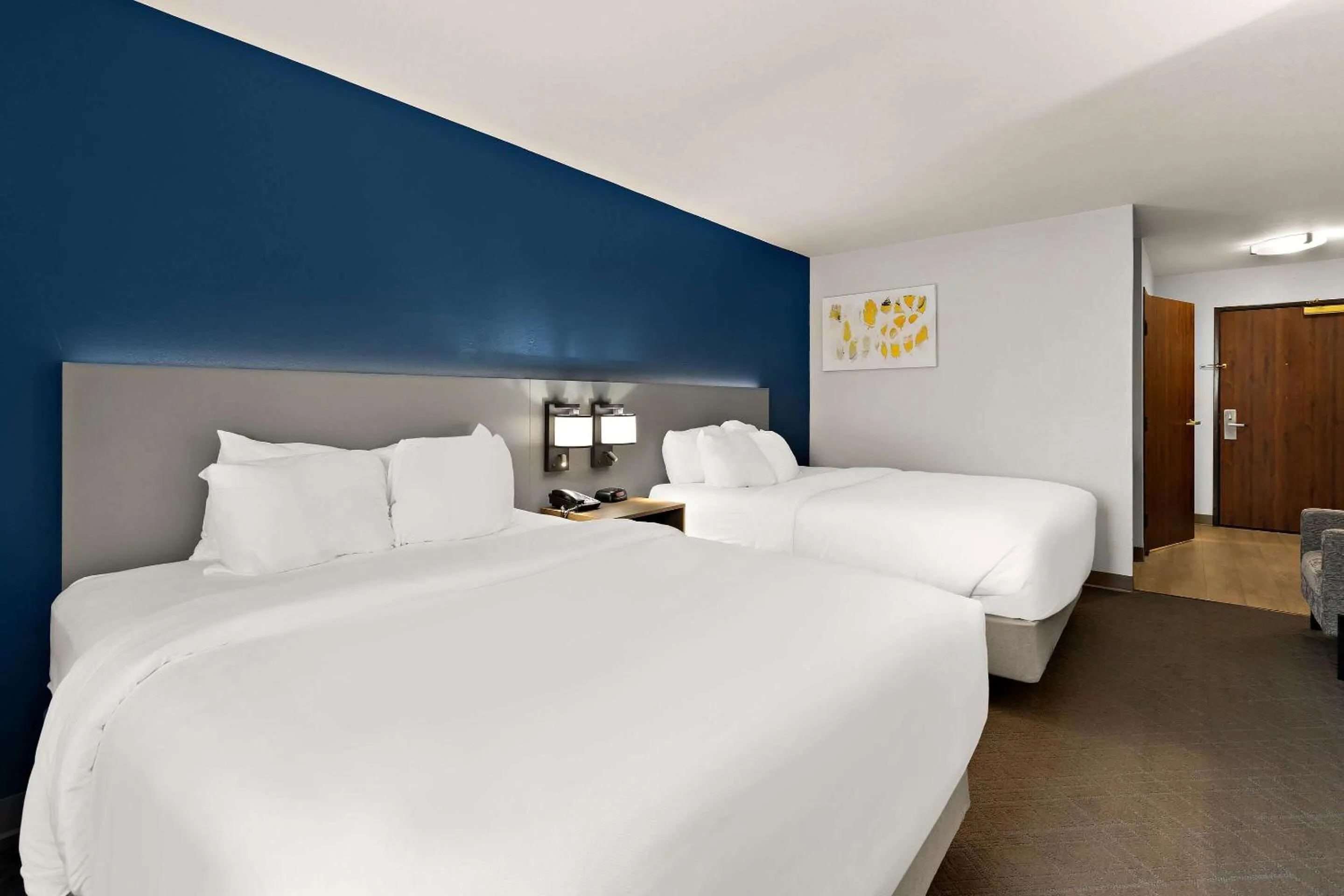 Bedroom, Bed in Comfort Inn & Suites