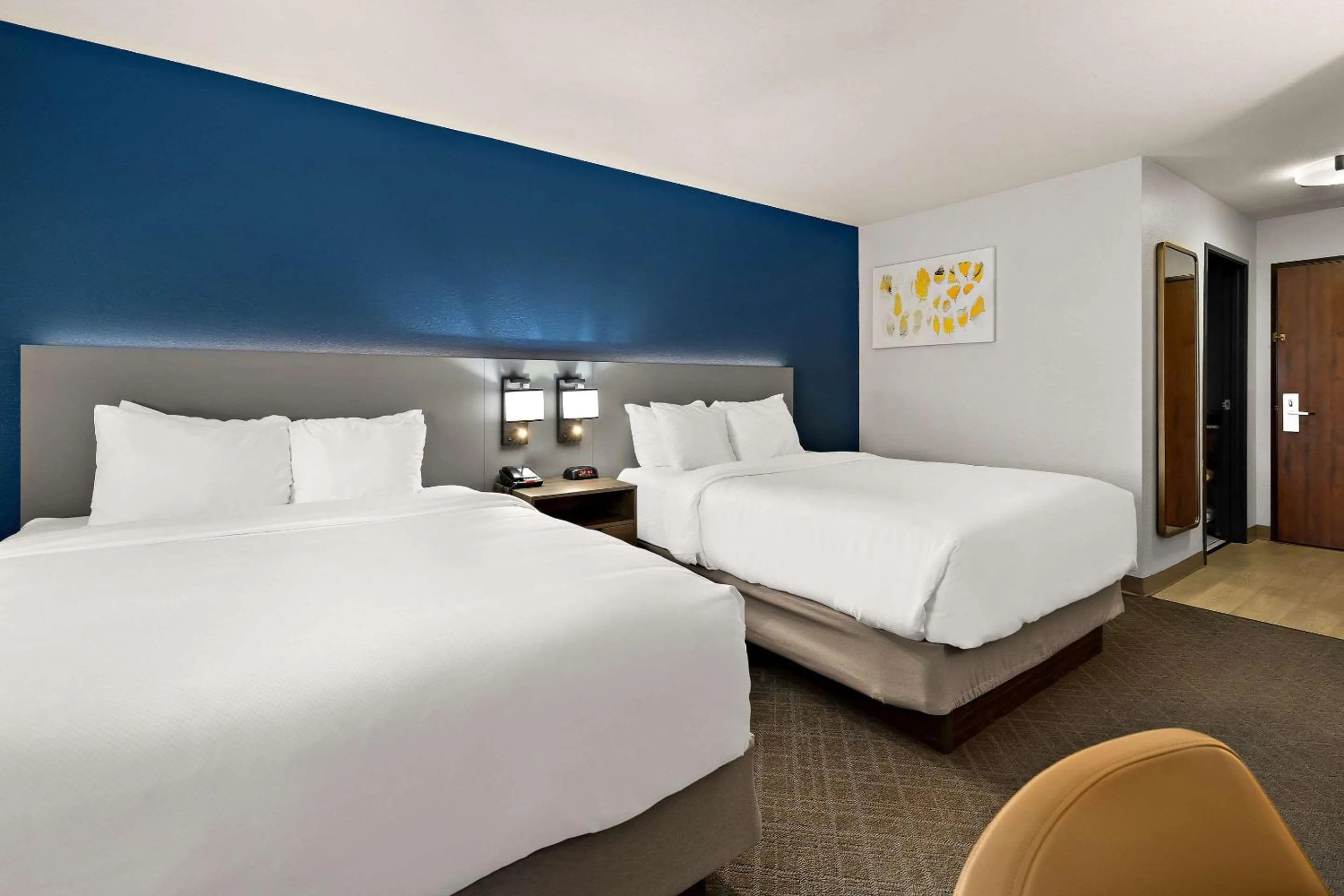 Bedroom, Bed in Comfort Inn & Suites