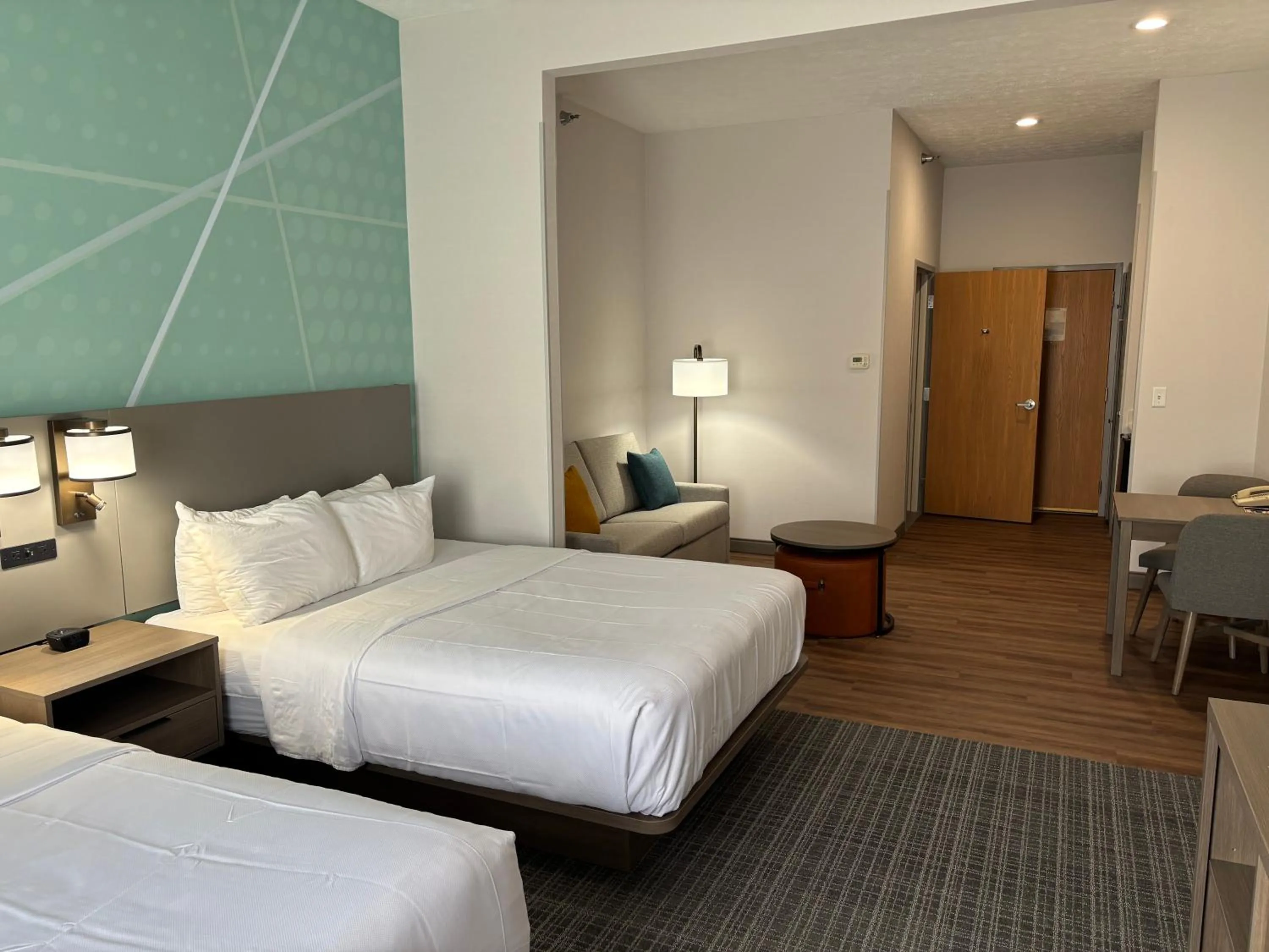 Bed in Comfort Suites Hotel and Conference Center