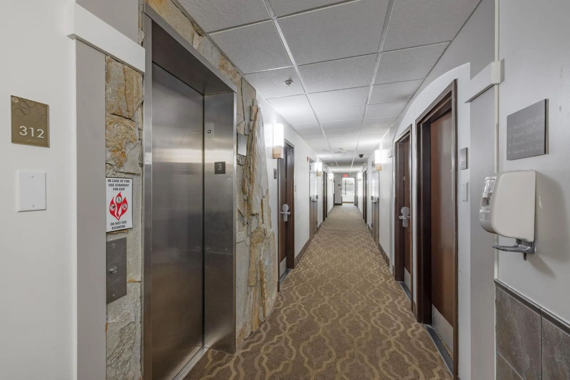 Comfort Suites Perrysburg - Toledo South