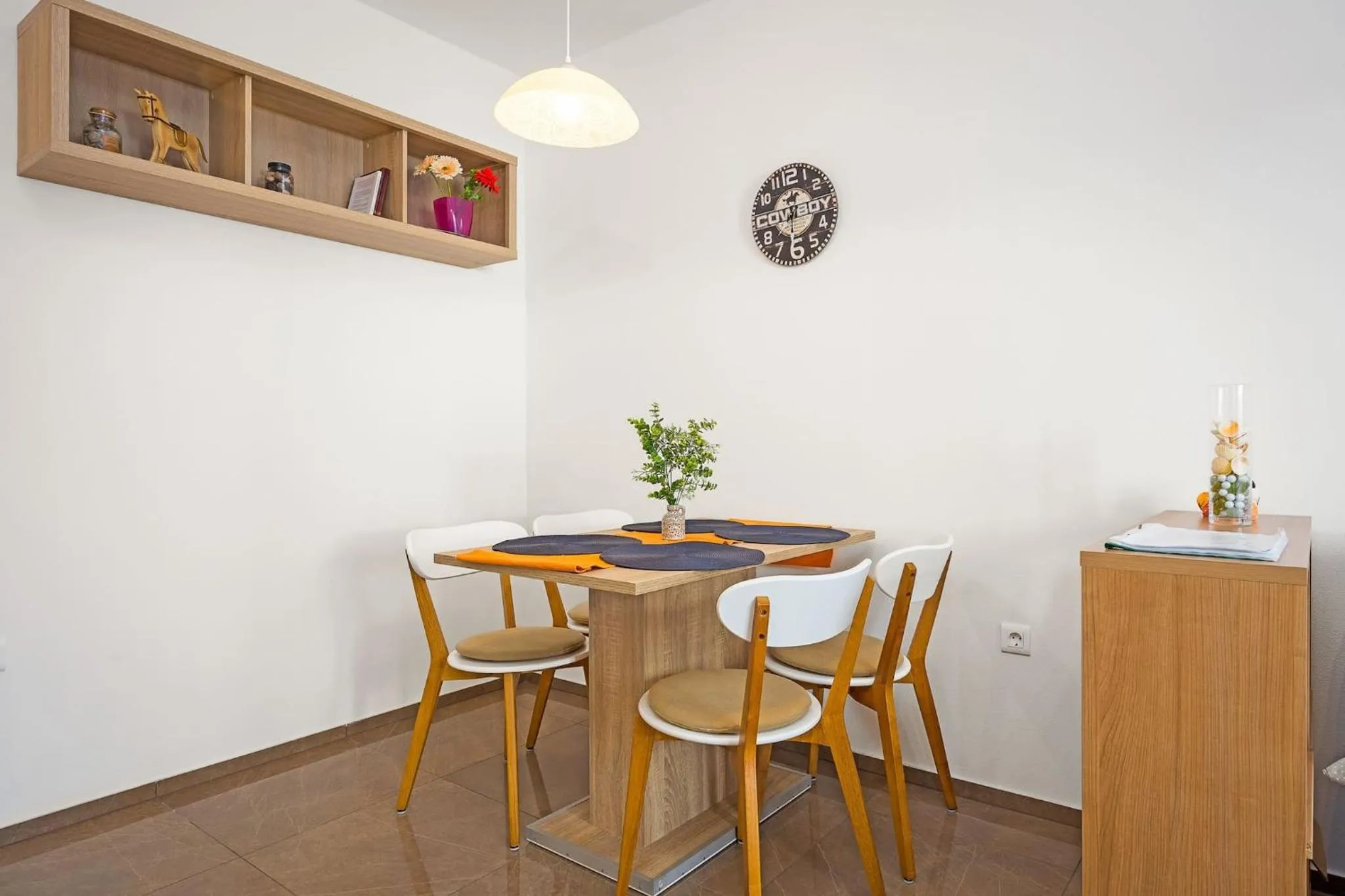 Dining area in Apartment Tania
