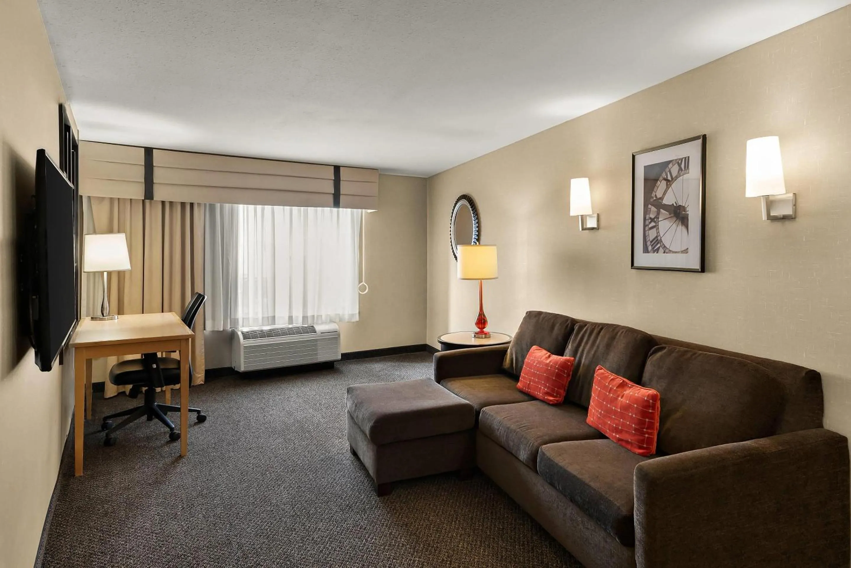 Bedroom in Cambria Hotel Columbus - Polaris