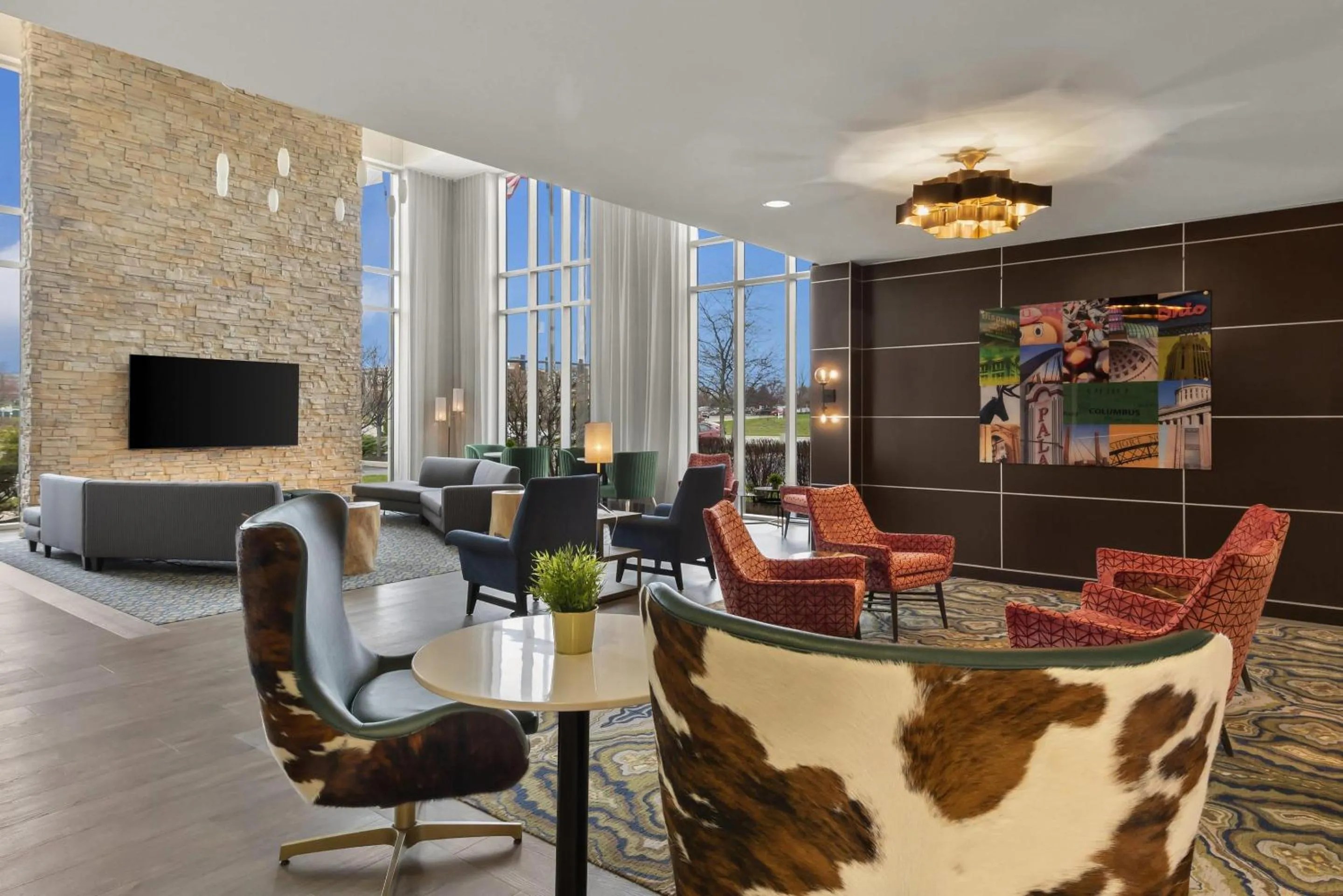 Lobby or reception in Cambria Hotel Columbus - Polaris