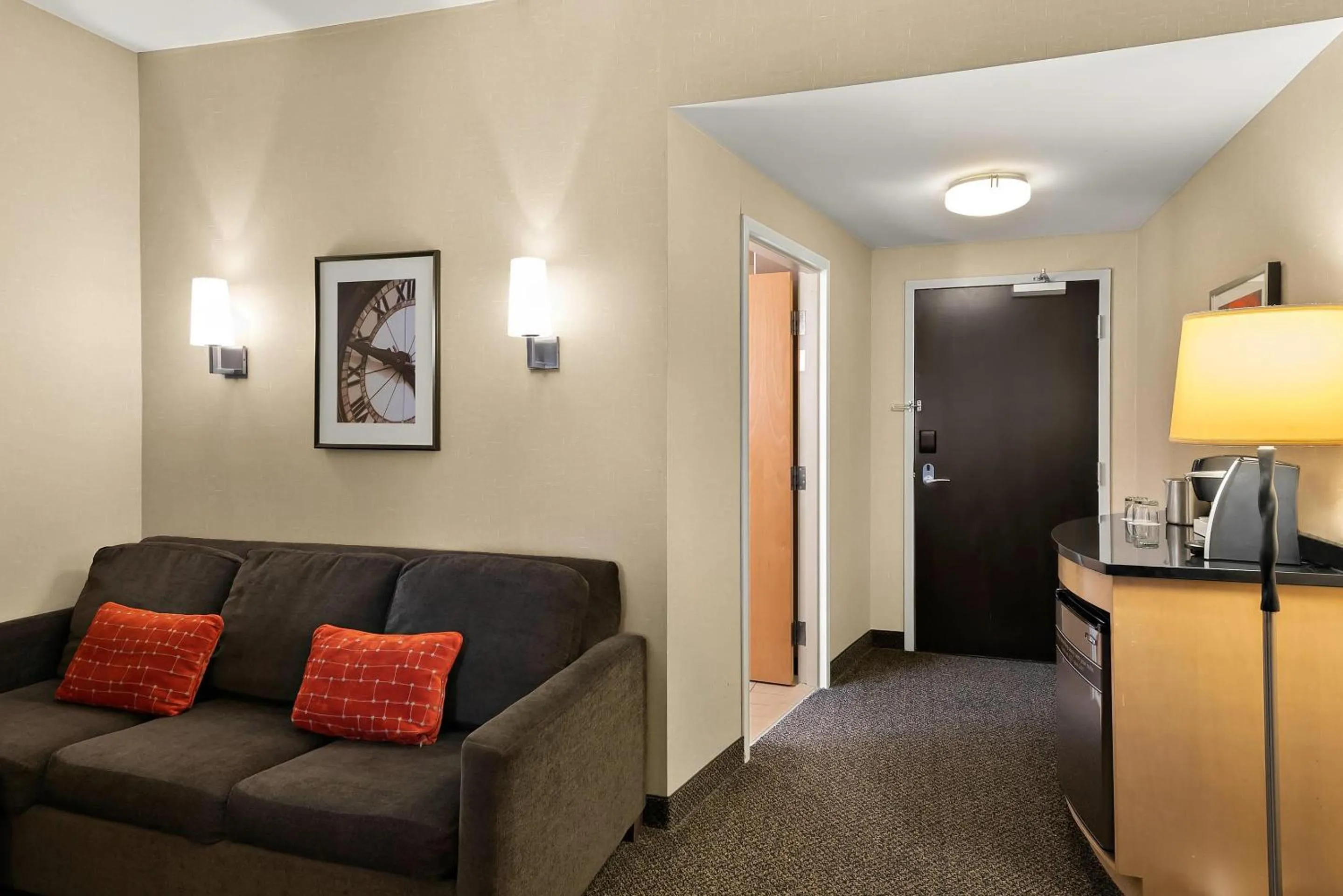 Bedroom in Cambria Hotel Columbus - Polaris