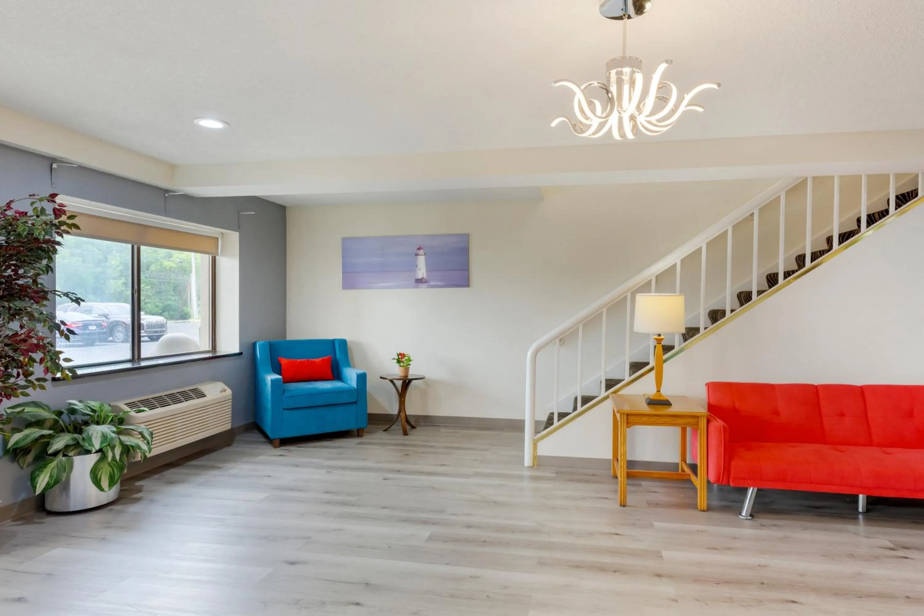 Seating area in Rodeway Inn Huron