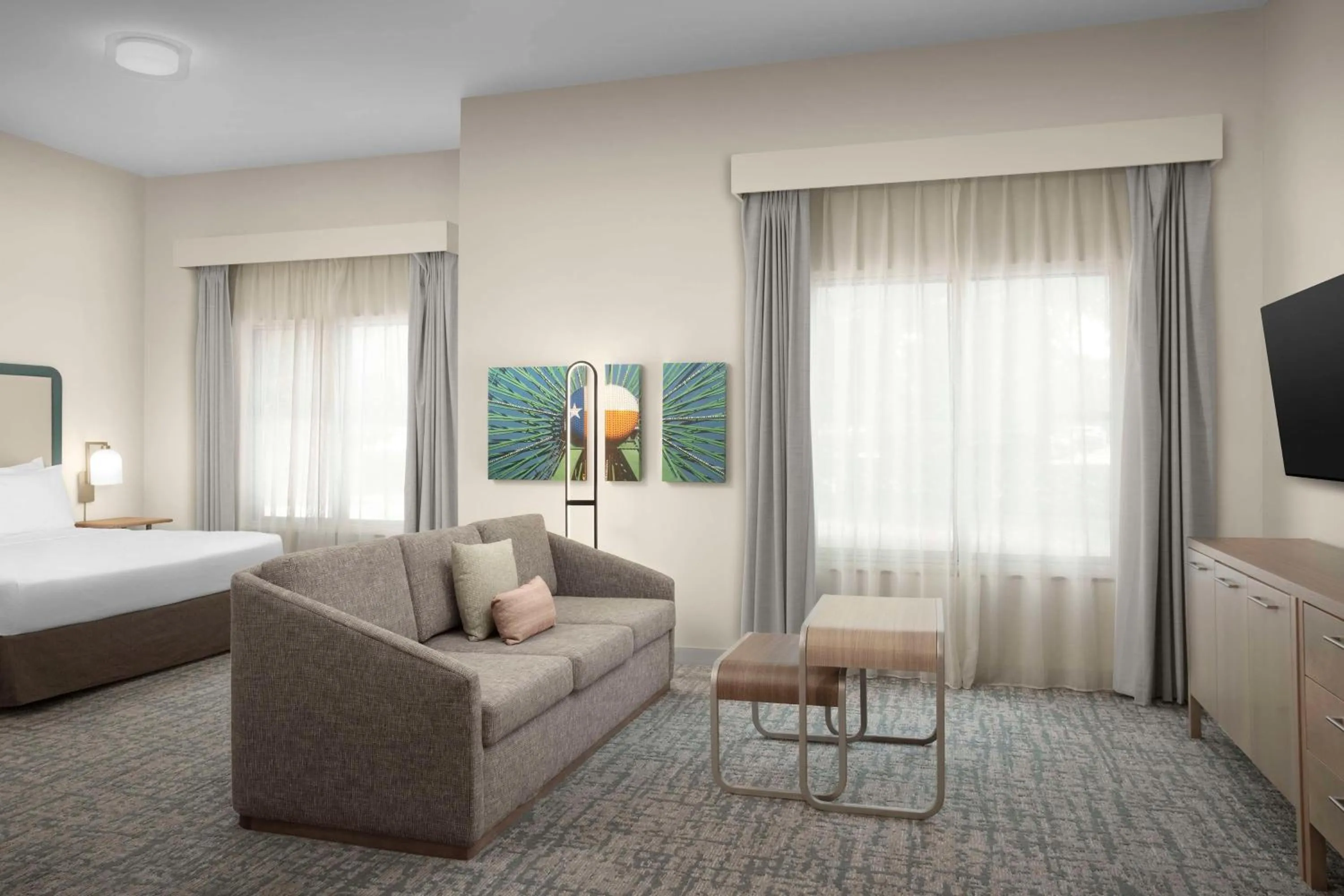 Living room, Bed in Homewood Suites by Hilton Irving-DFW Airport